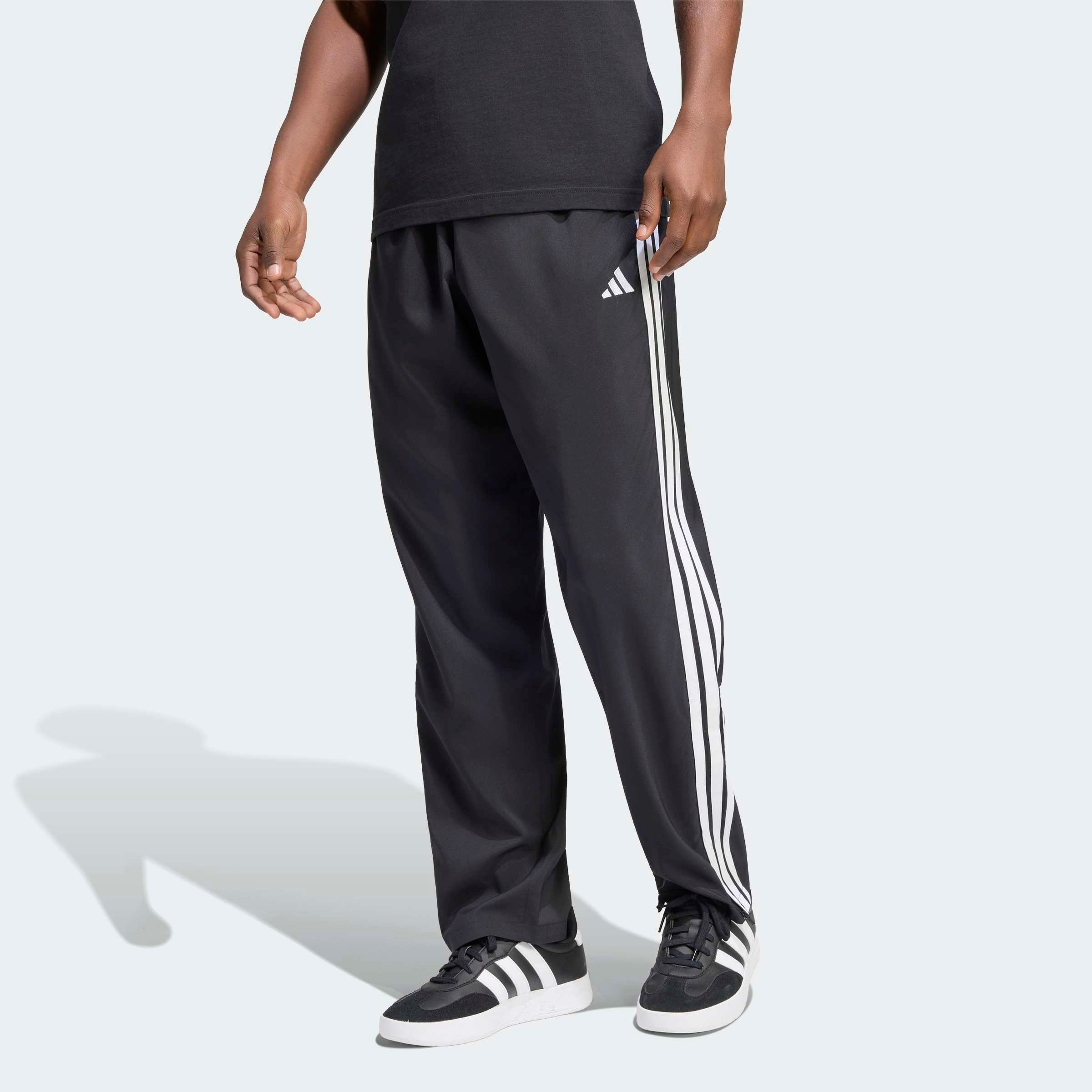 Image of adidas Sportswear Sporthose "ESSENTIALS 3-STREIFEN STANFORD LITE WOVEN TAPERED OPEN HEM"