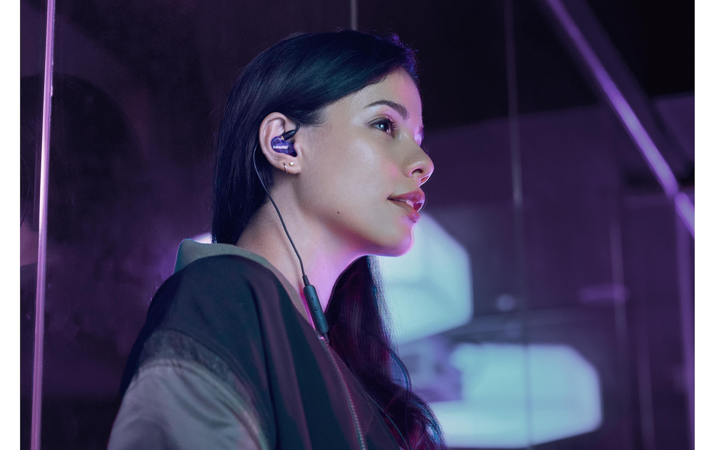 Shure In-Ear-Kopfhörer »SE215 Special Edition«, Anruf-Management, Inline-Fernbedienung, Lautstärkeregelung
