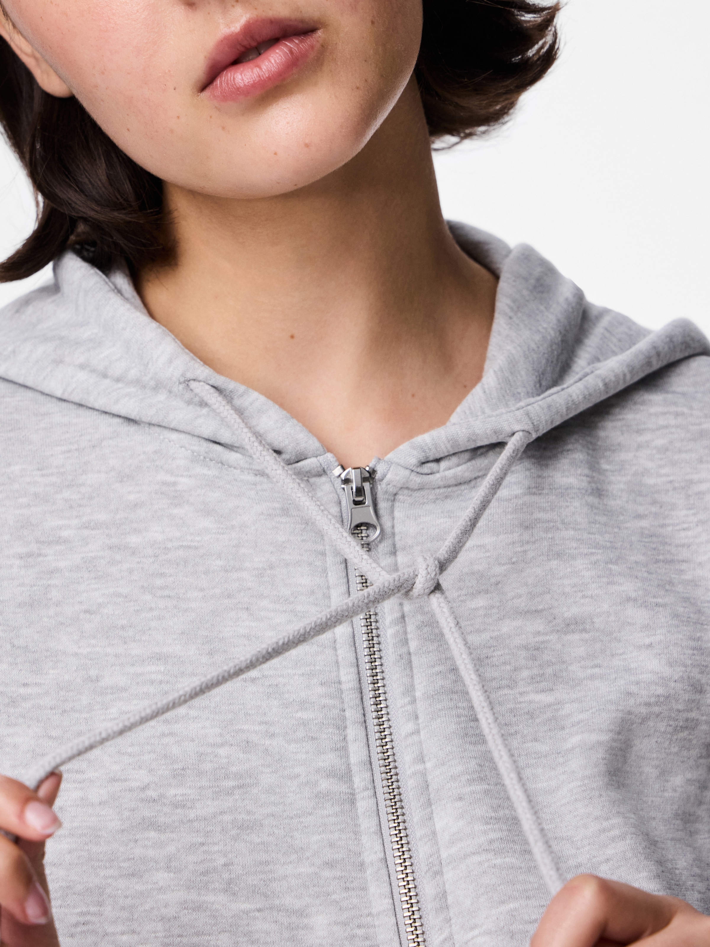 pieces Kapuzensweatshirt »PCCHILLI LS ZIP HOODIE NOOS BC«