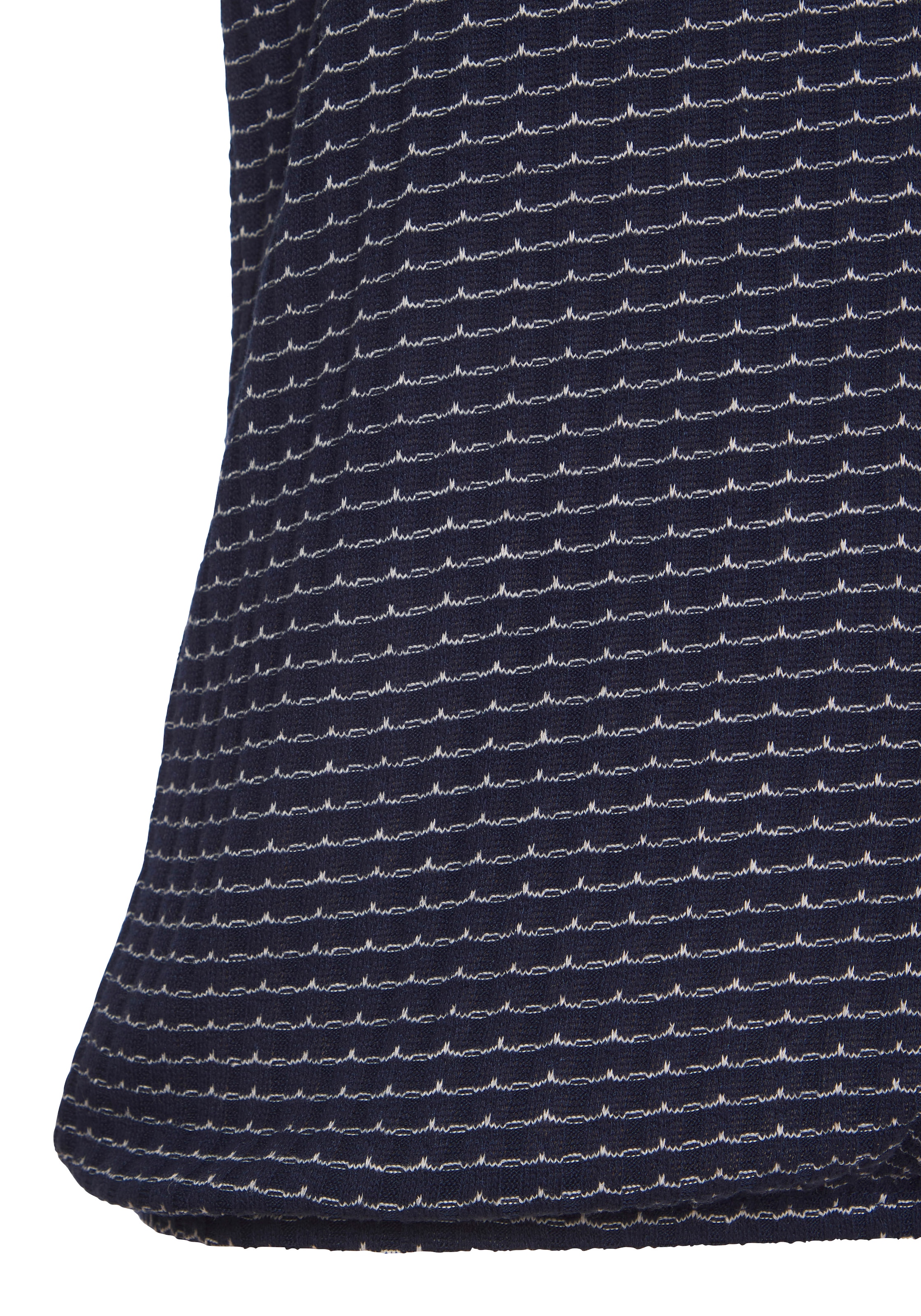 Vivance Kurzarmshirt »aus strukturierter Strickqualität« mit schönem Muster aus Strick