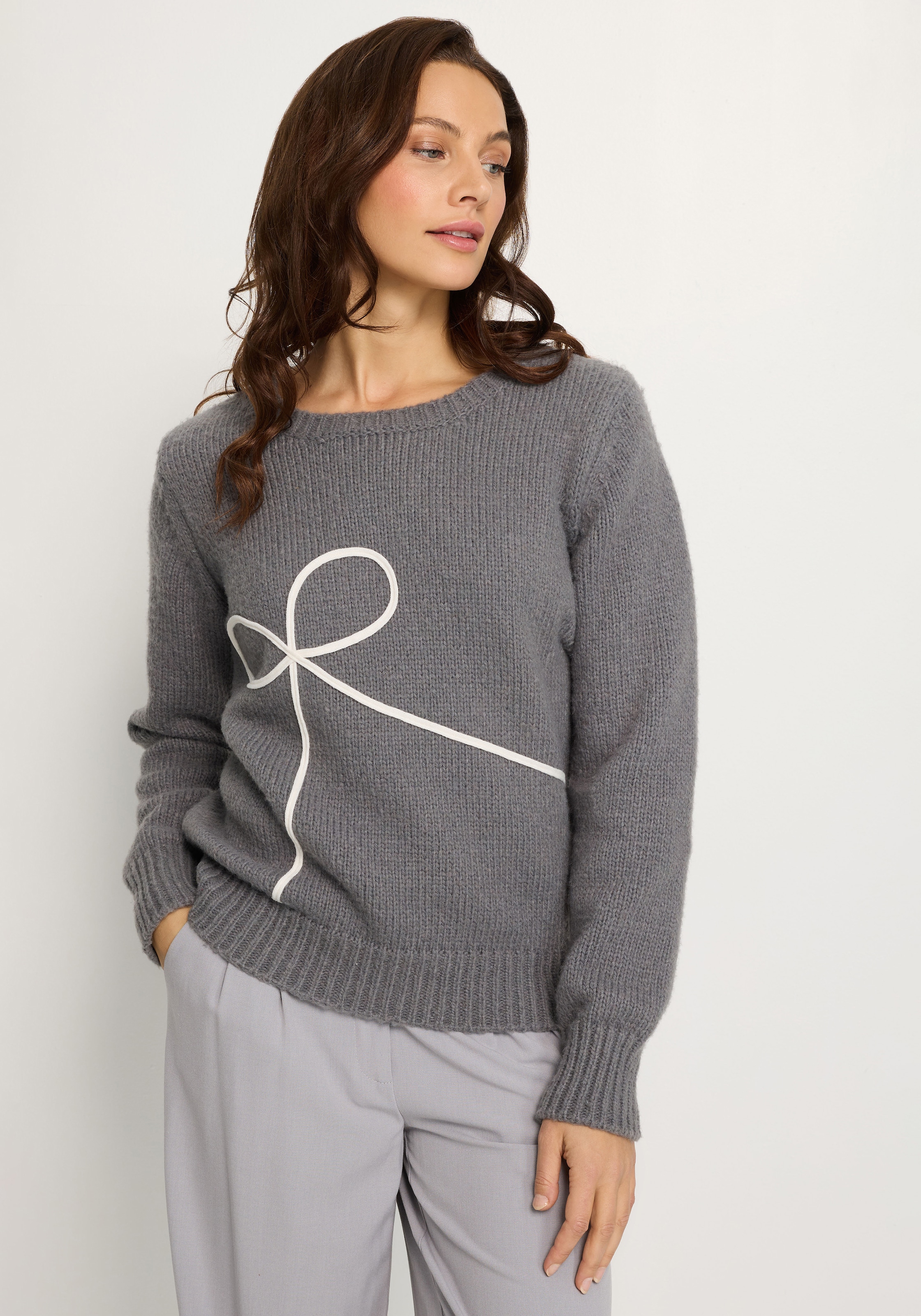 Image of LASCANA Strickpullover mit Schleifen-Applikation vorne, casual
