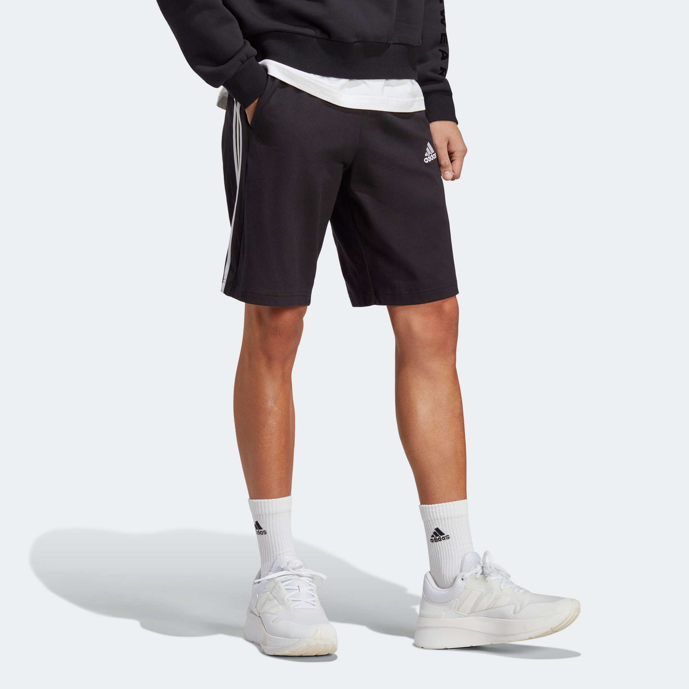 adidas Sportswear Shorts »ESSENTIALS SINGLE JERSEY 3-STREIFEN«, (1 tlg.)