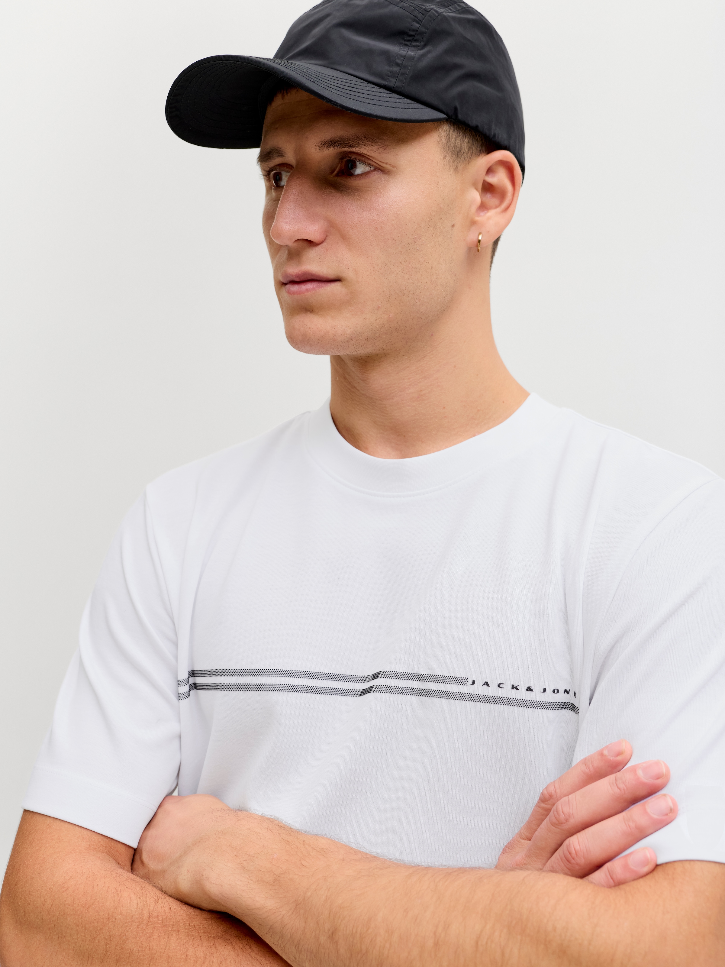 Jack & Jones T-shirt à manches courtes »JCOFUSION CHEST BRAND TEE SS CREW SN« Materialmix, regular fit