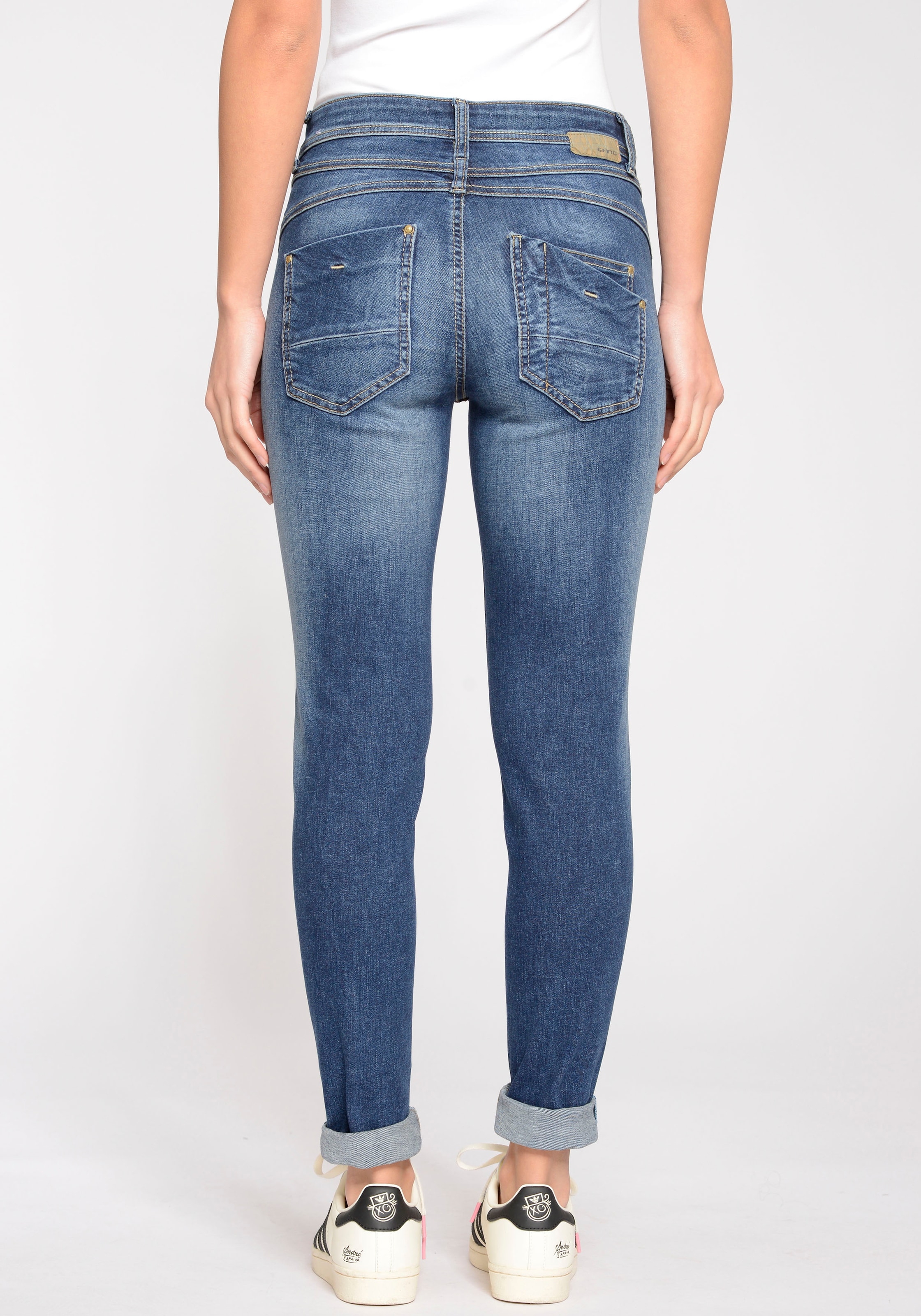 ♕ GANG Relax-fit-Jeans »94AMELIE bestellen aus LINE Bio-Baumwolle Stretch mit der RELAXED«, versandkostenfrei und ECO