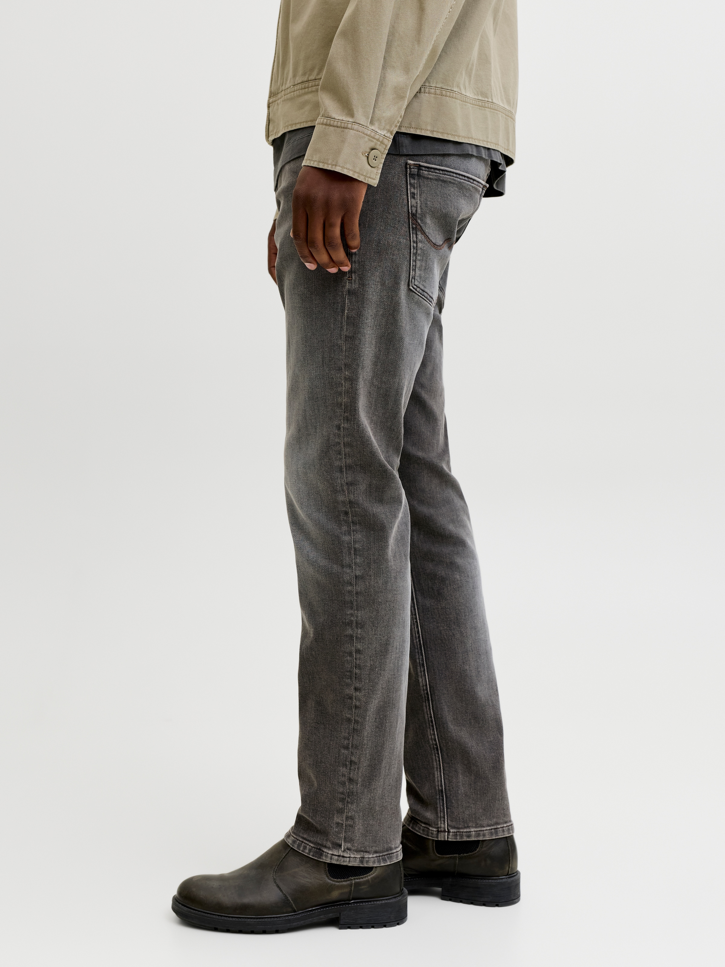 Jack & Jones Tapered-fit-Jeans »JJIMIKE JJWELLS JJ« Baumwollmischung, comfort fit