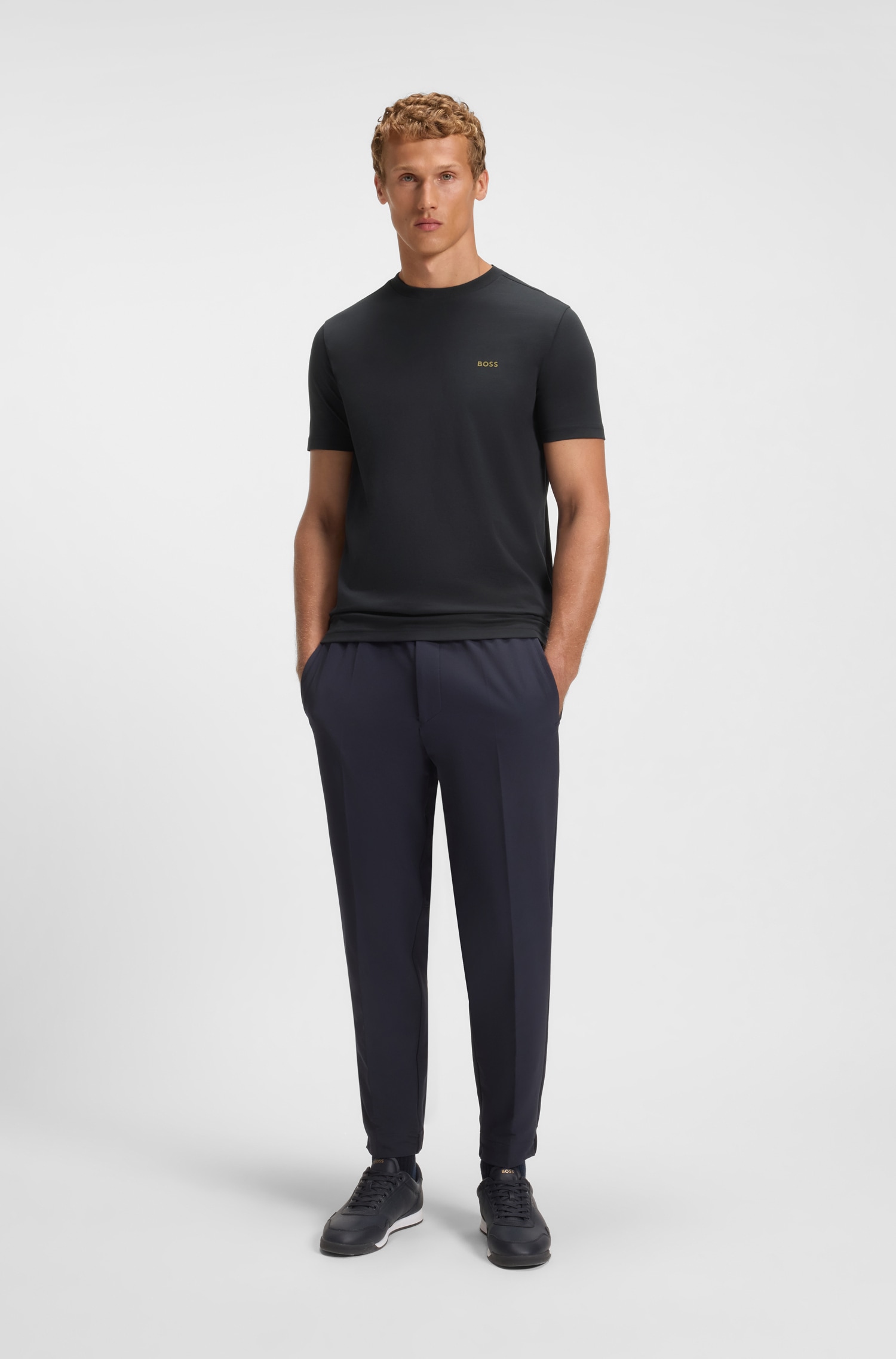 BOSS GREEN Rundhalsshirt »Tee« mit gummiertem Kontrast-Logo