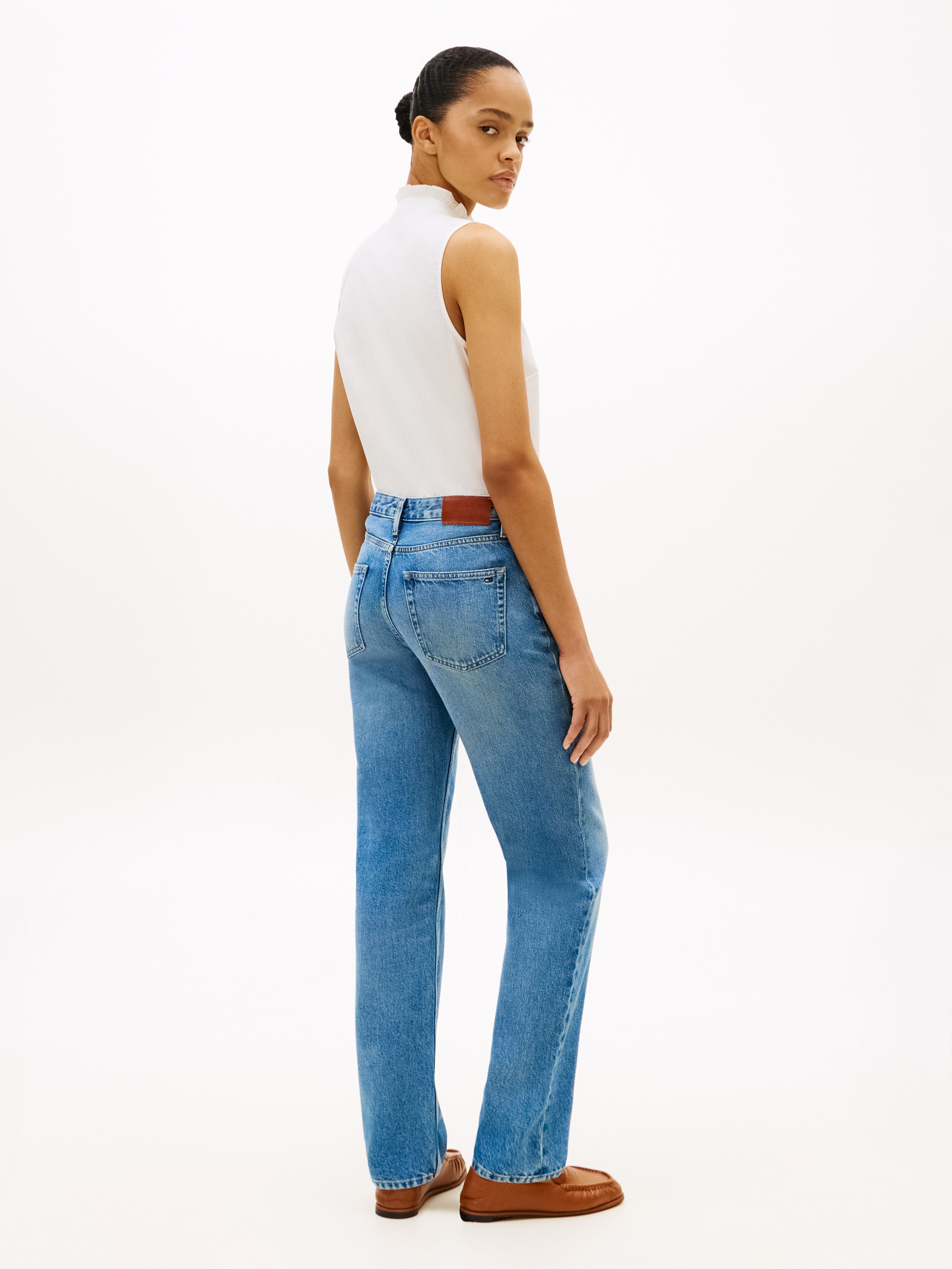 Tommy Hilfiger Jeans droit mit dezenter Logostickerei