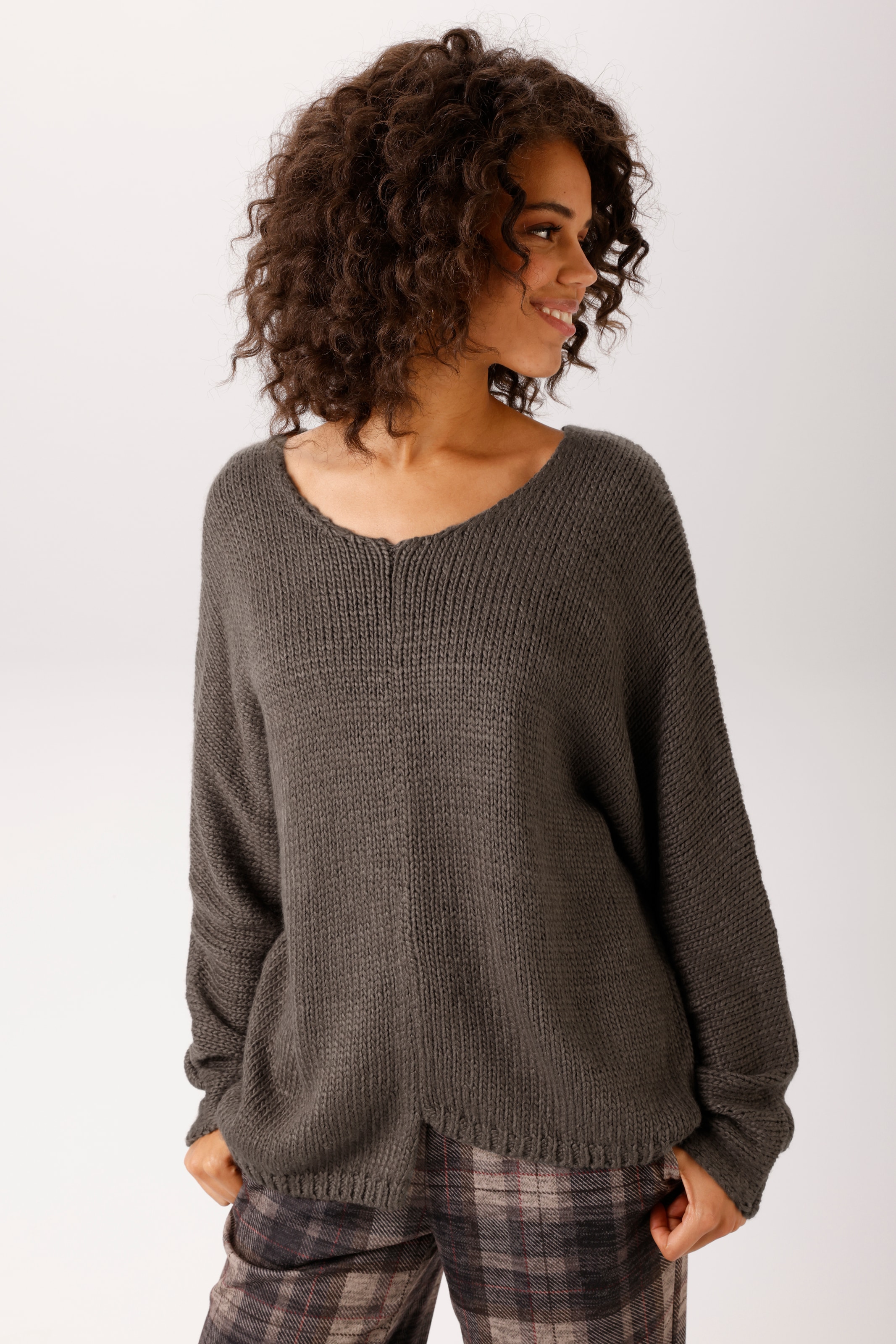 Image of Aniston CASUAL Strickpullover mit asymmetrischen Saum - NEUE KOLLEKTION