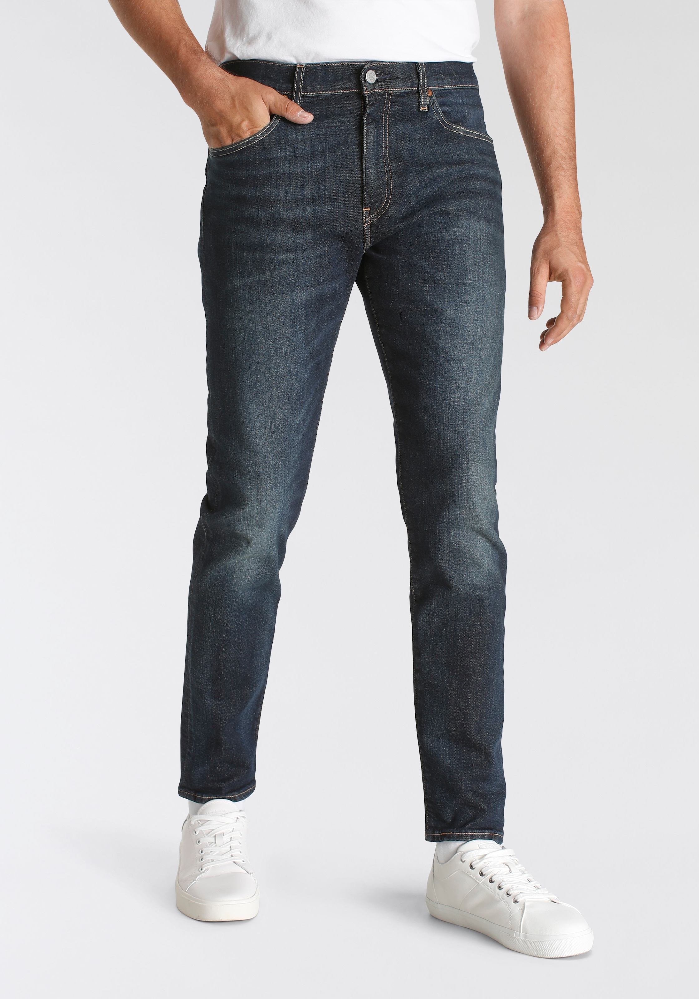 Levi's® Tapered-fit-Jeans »512 Slim Taper Fit«, mit Markenlabel