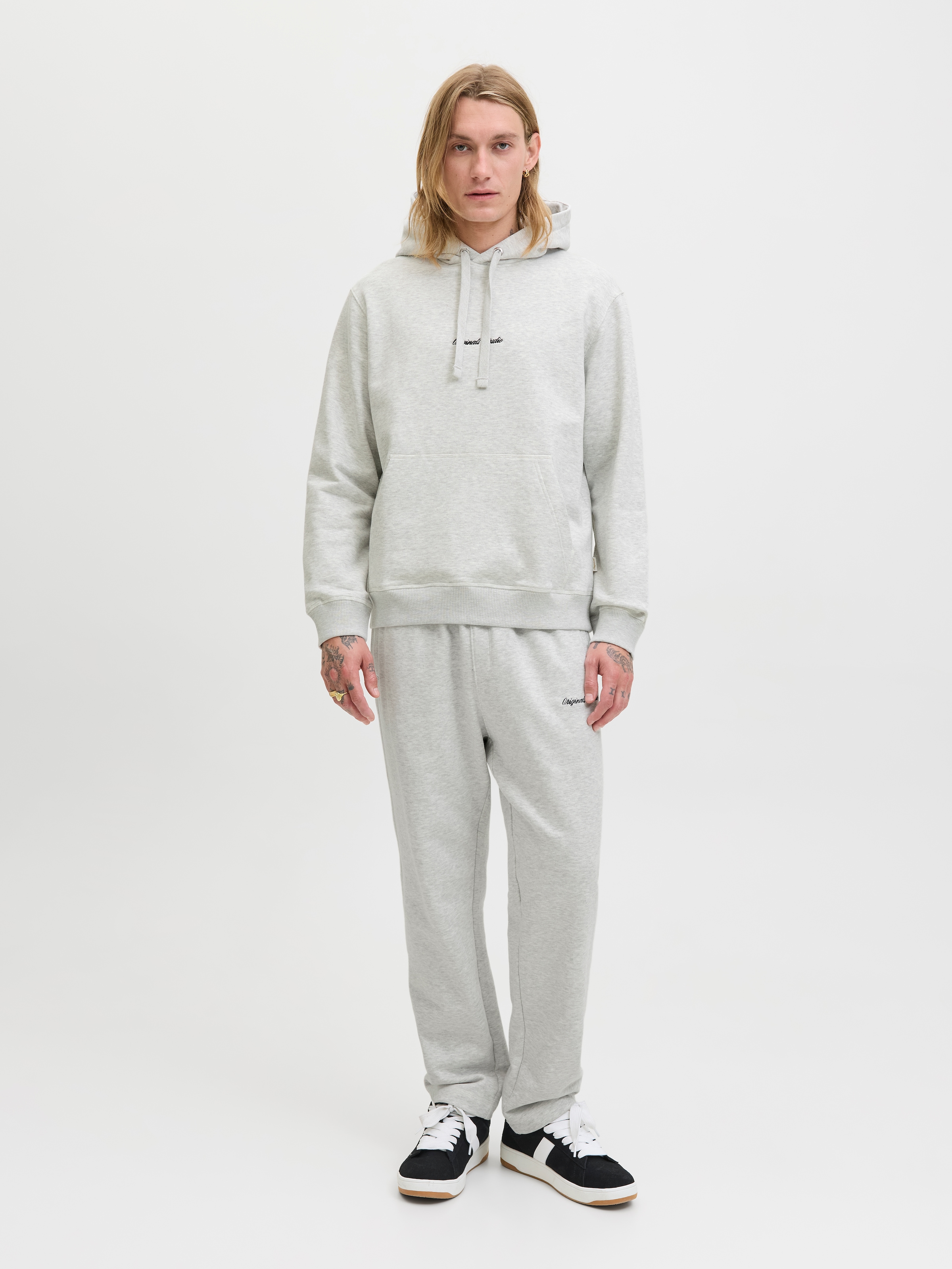 Jack & Jones Kapuzensweatshirt »JORNORREBRO EMB SWEAT HOOD NOOS«, mit Logo Print
