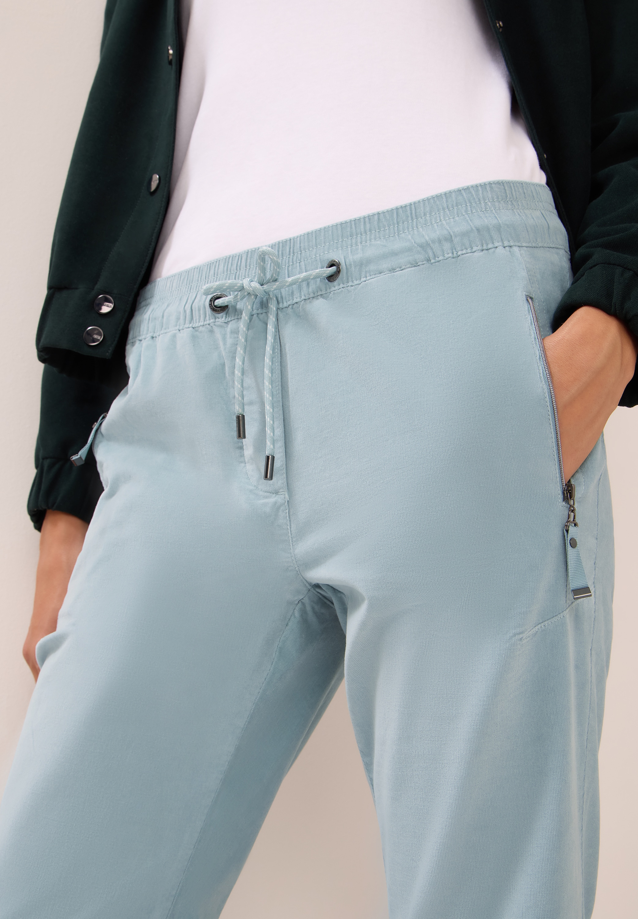 Cecil Pantalon en velours côtelé »Style Tracey«  avec cordon de serrage