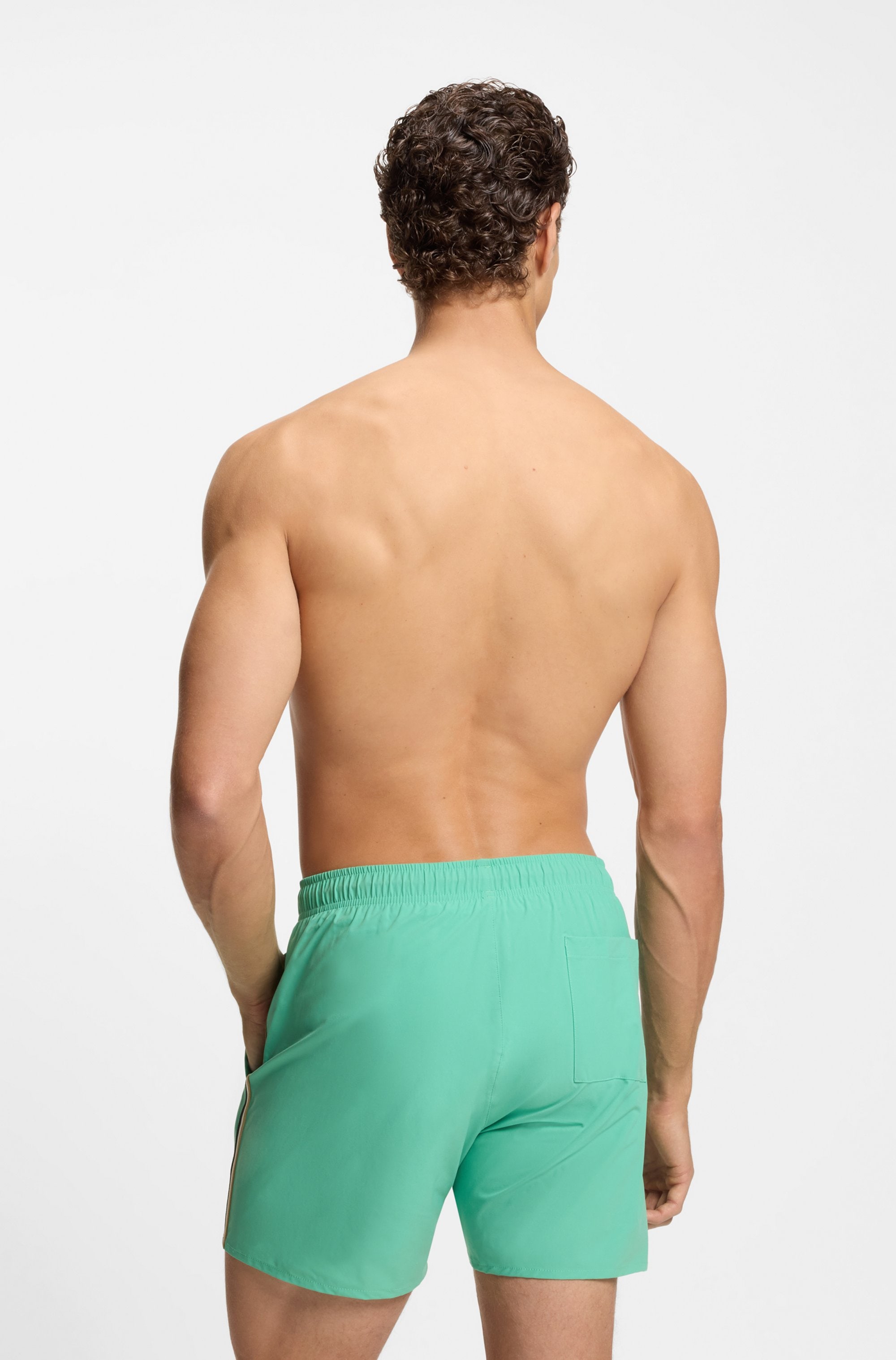 BOSS Badeshorts »Iconic« mit Gesässtasche