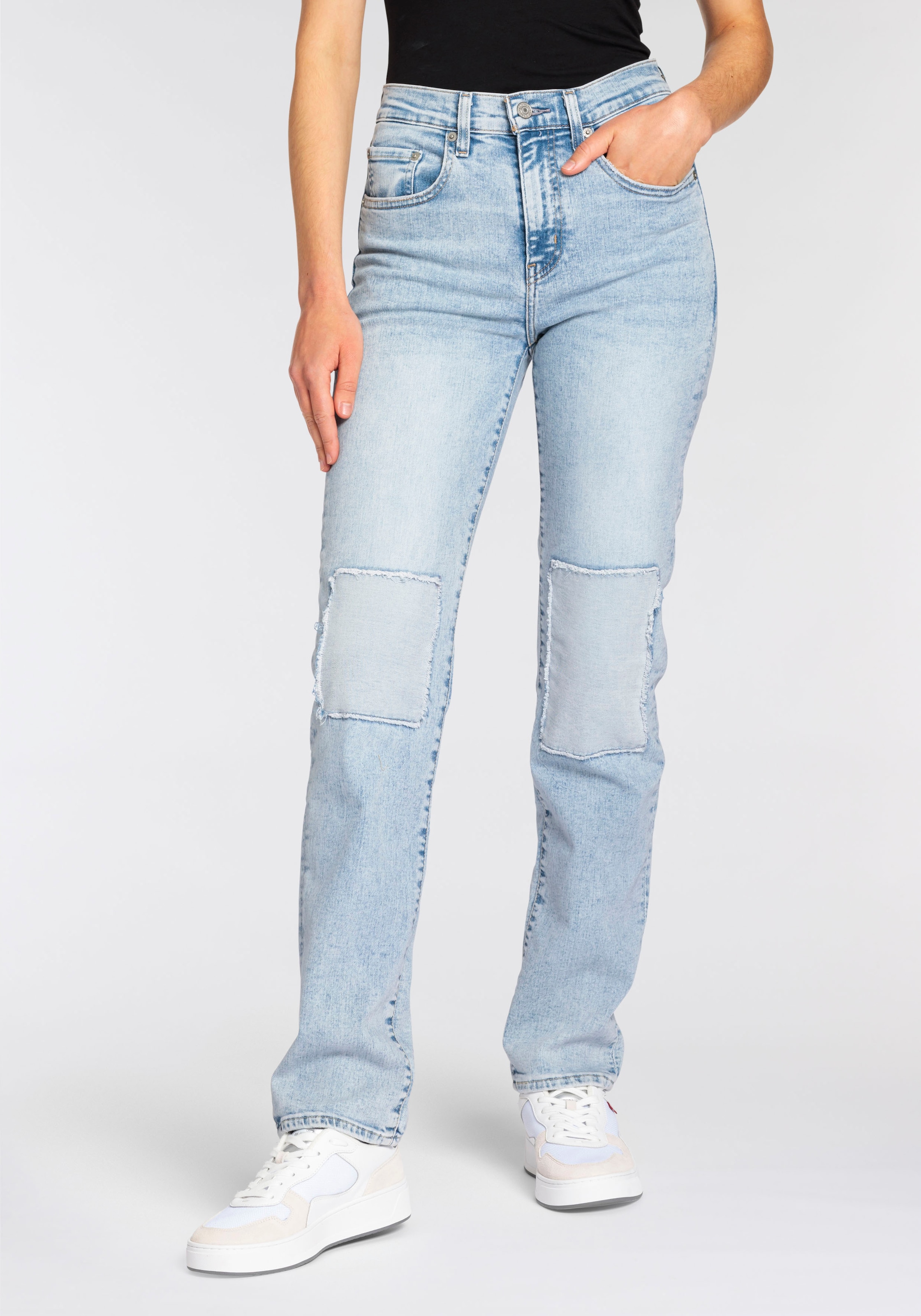 Levi's® High-waist-Jeans »724 HIGH RISE STRAIGHT«, mit Patches vorn