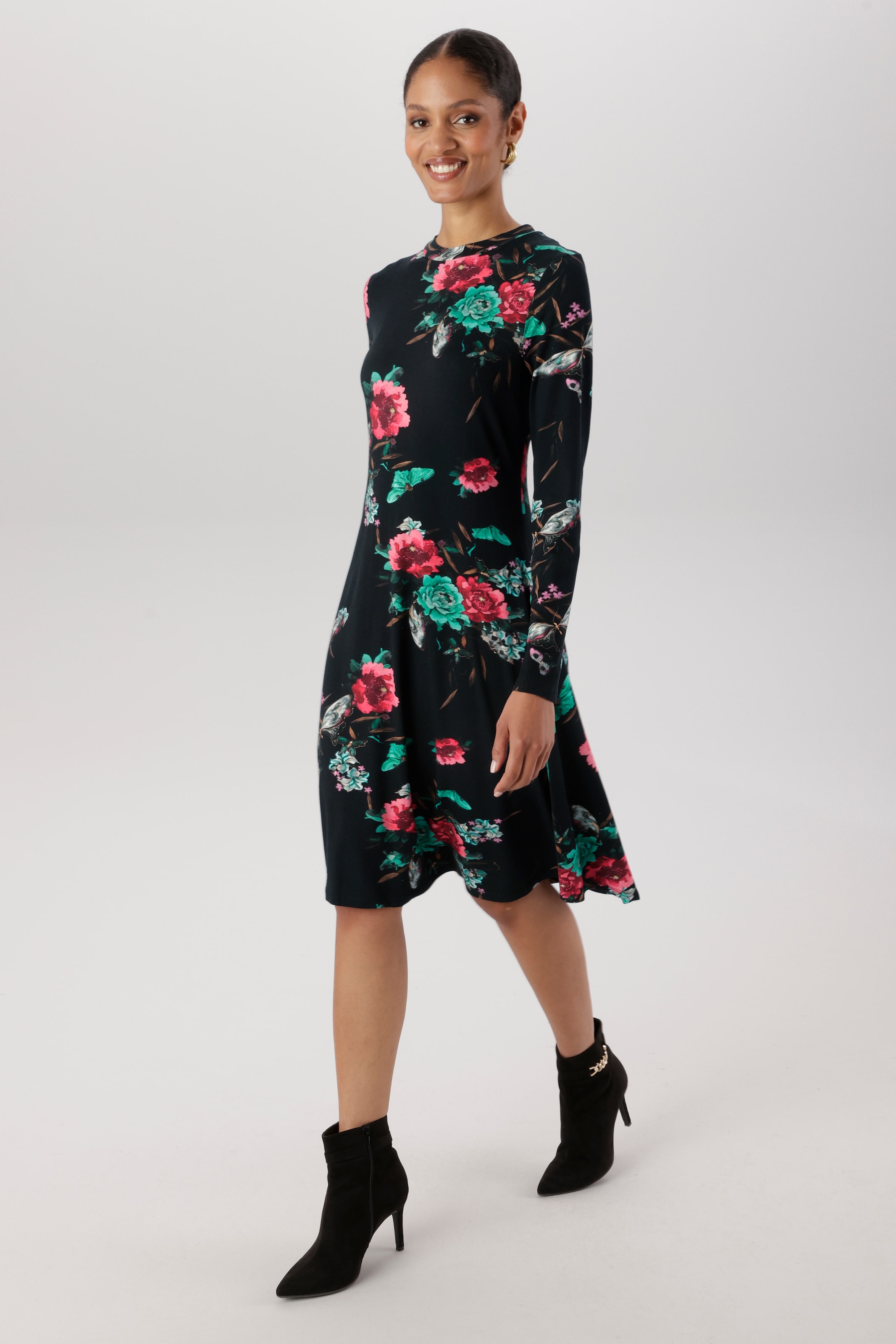 Aniston SELECTED Robe en jersey en forme légère en A - NOUVELLE COLLECTION