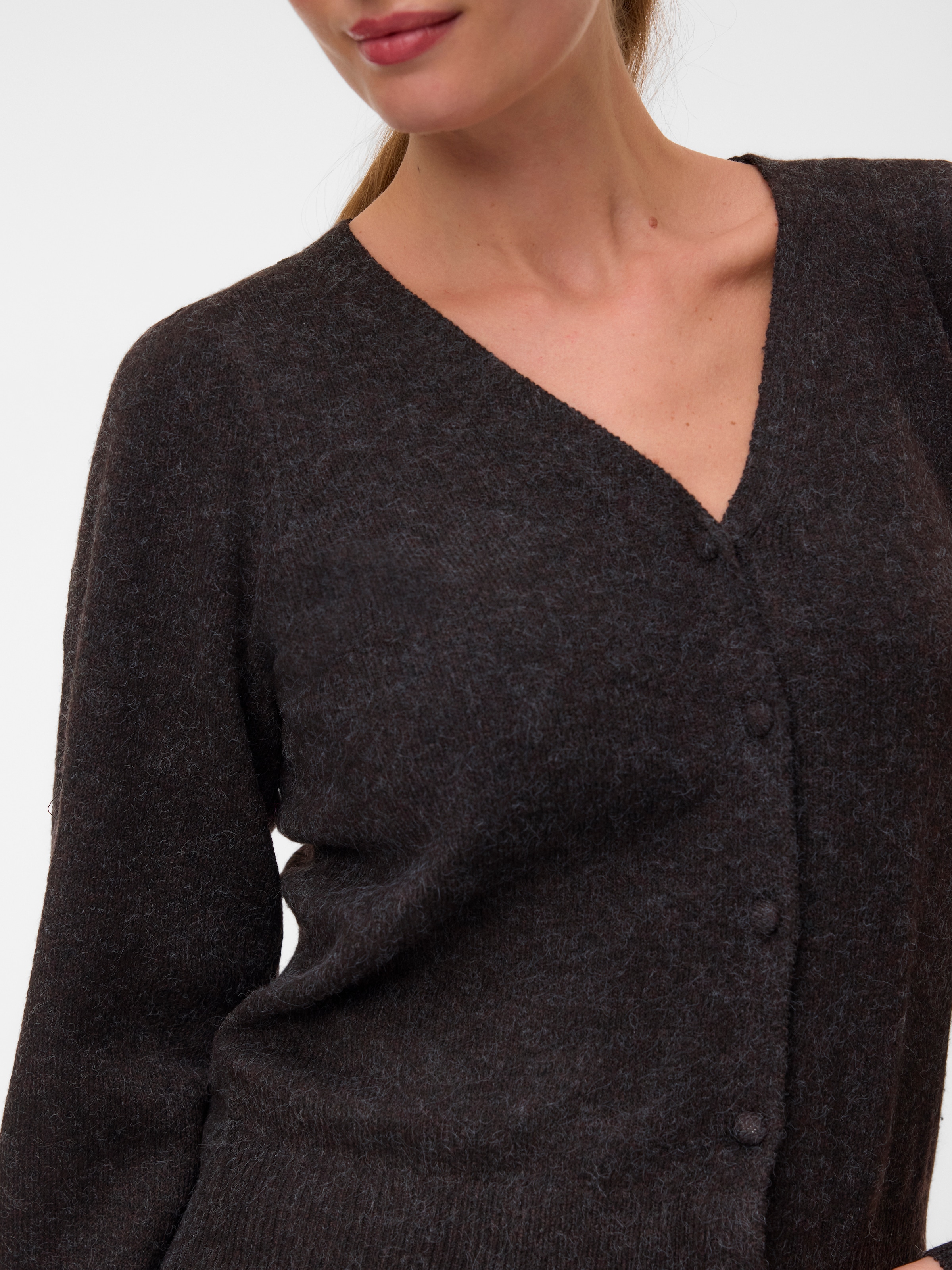 Vero Moda Veste en tricot »VMDOFFY LS V-NECK CARDIGAN NOOS« mélange de matériaux