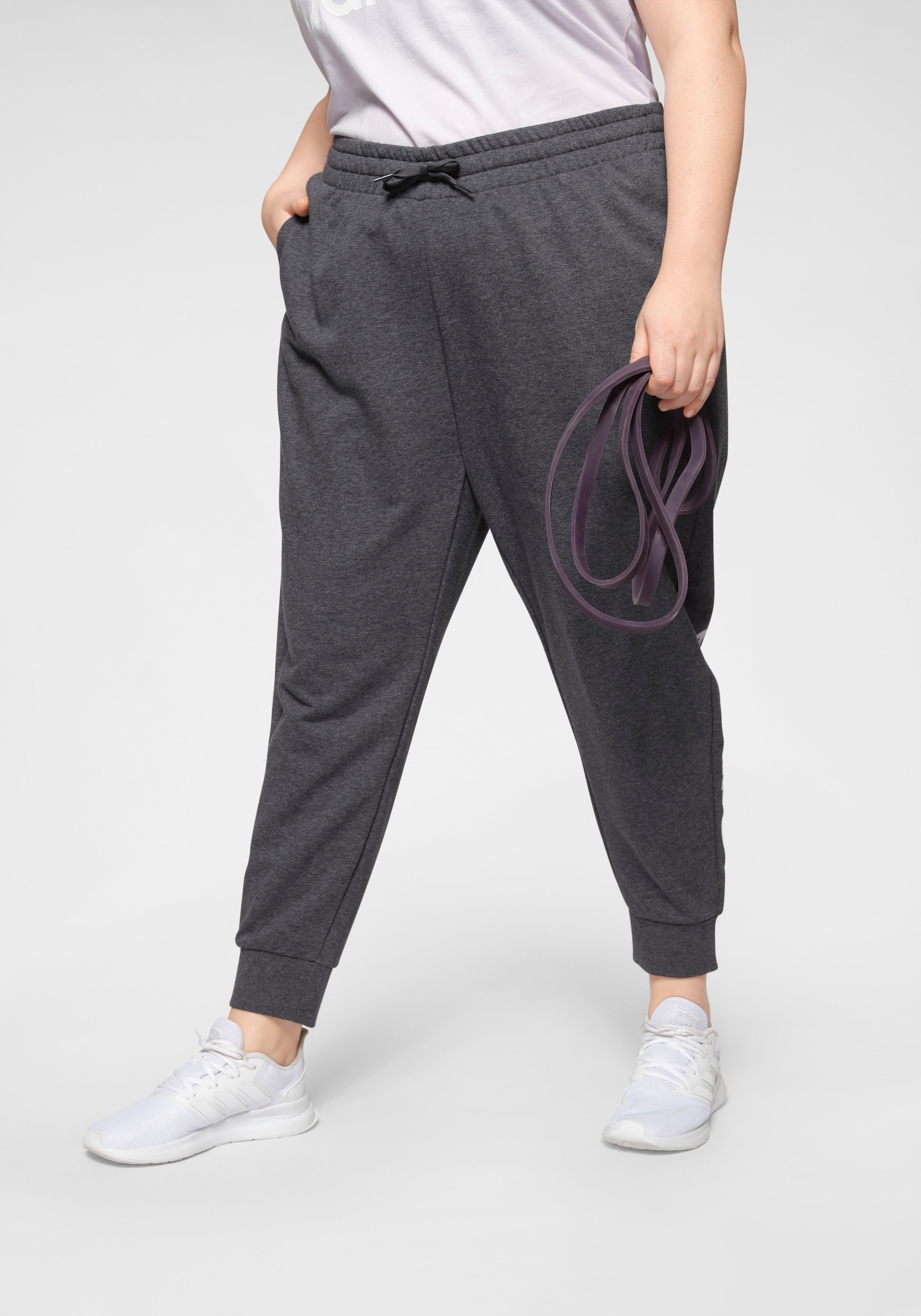 Trainingshose »ESSENTIALS«