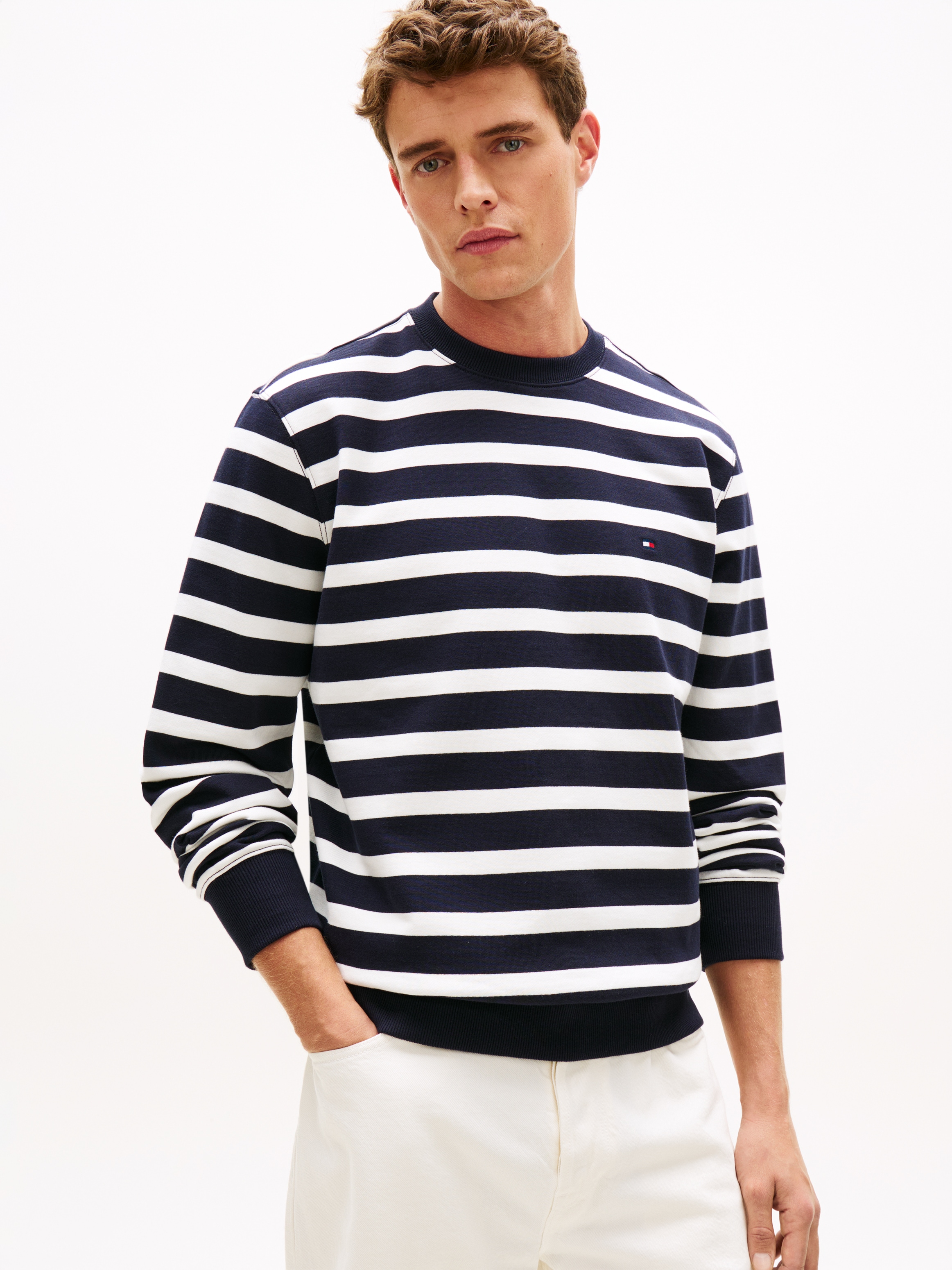 Tommy Hilfiger Sweatshirt »TERRY BLOCK«, Regular fit mit Rundhalsausschnitt
