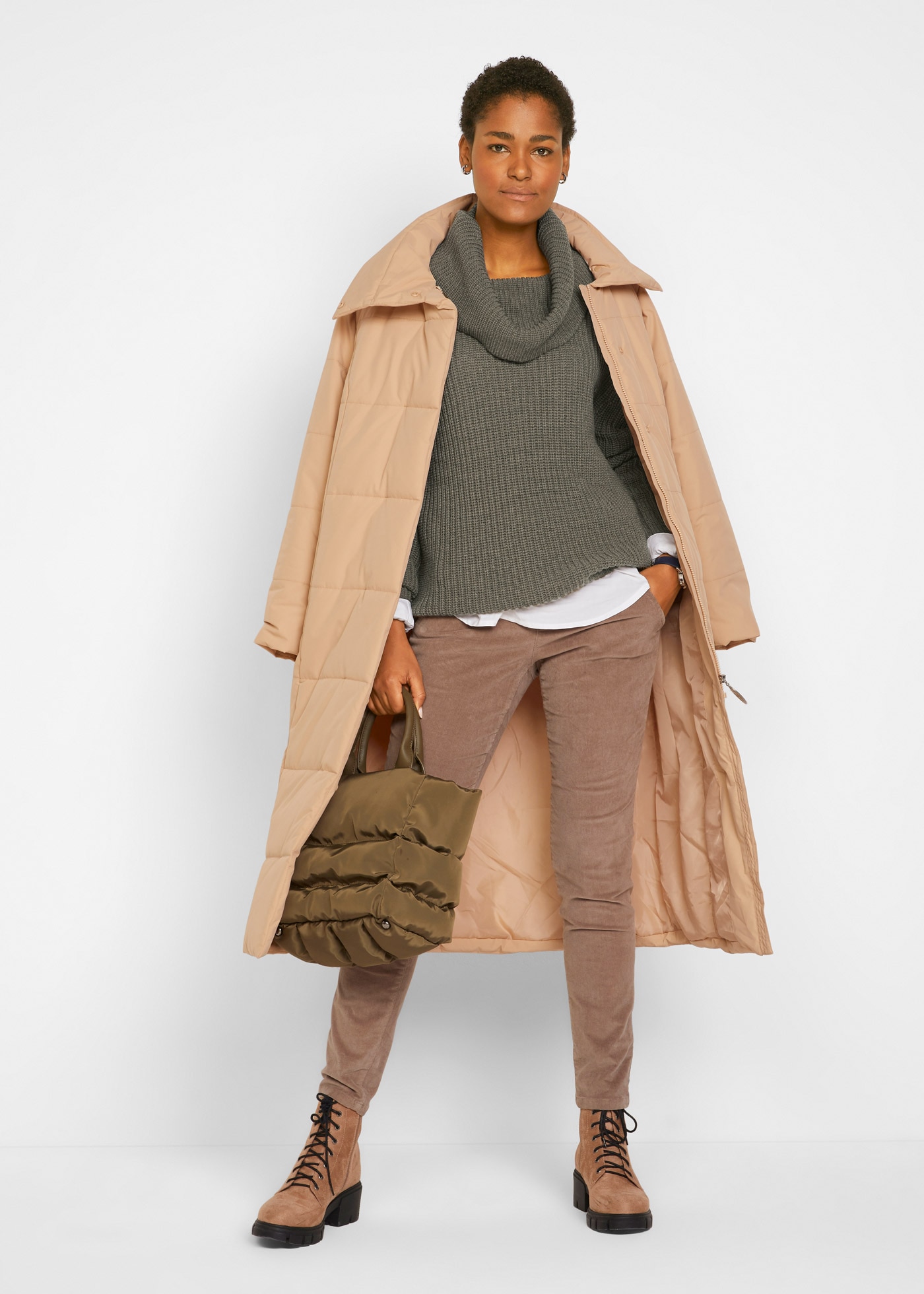 bonprix Pull en tricot aus Polyester und Polyacryl, weiter Rollkragen, für den Alltag