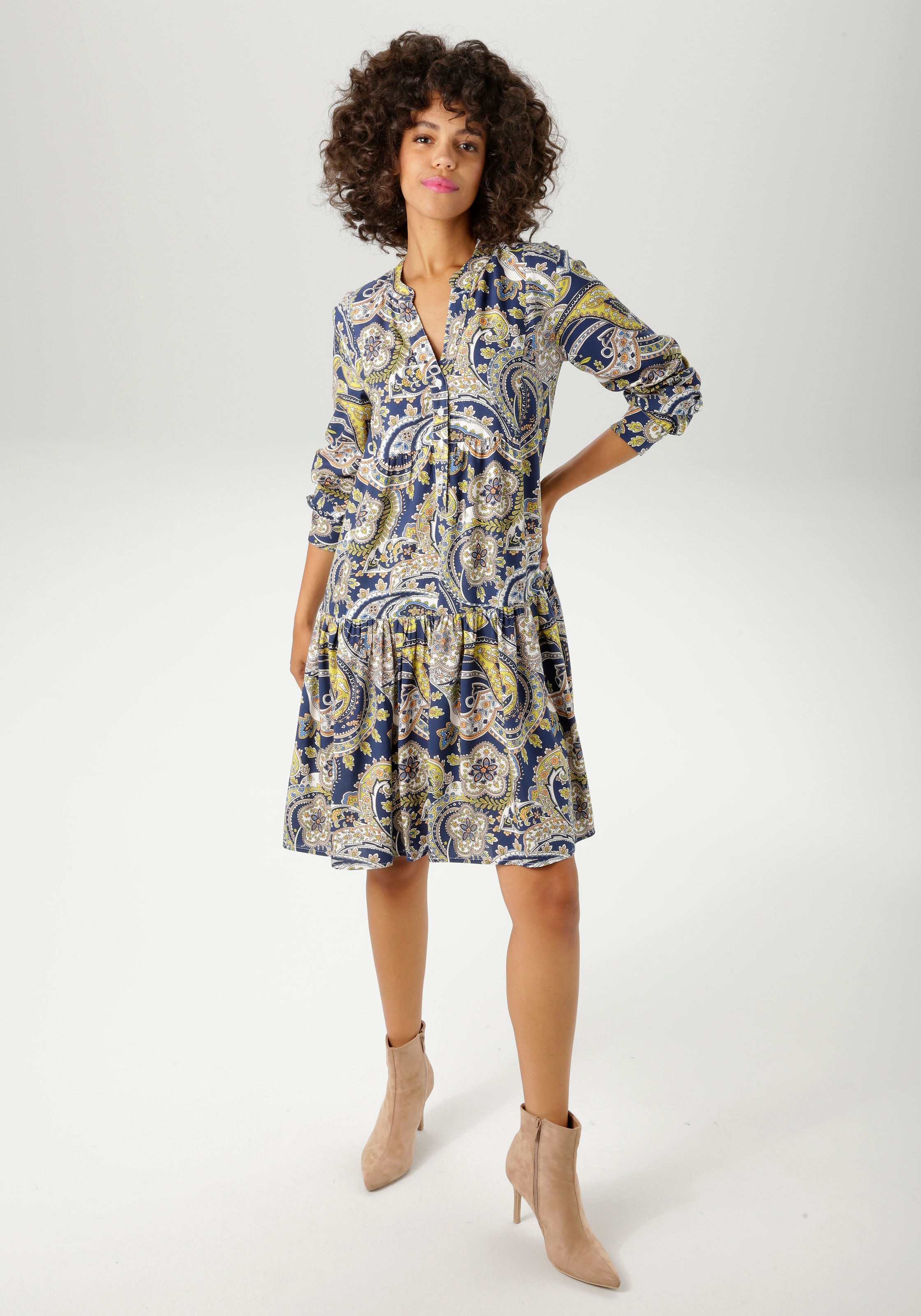 Image of Aniston CASUAL Blusenkleid mit fantasievollem Paisley-Druck