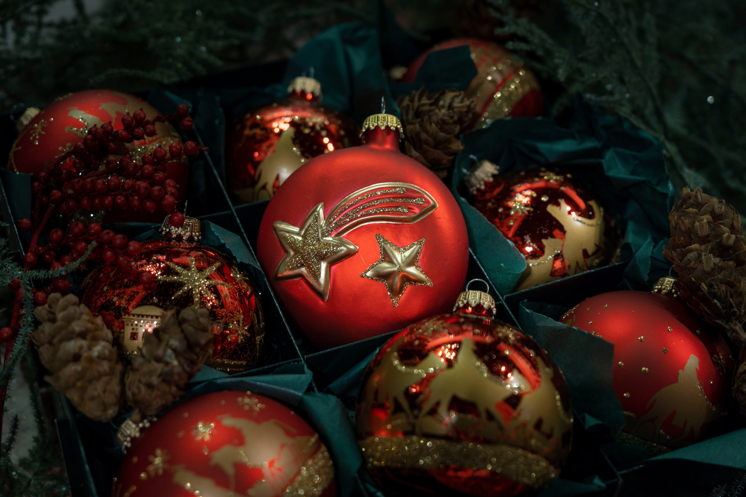 Krebs Glas Lauscha Weihnachtsbaumkugel »Bethlehem Xmas Night, 8 Kugeln, 1 Taler mit Komet & Stern, 8 cm« Weihnachtsdeko, Christbaumschmuck, Christbaumkugeln aus Glas