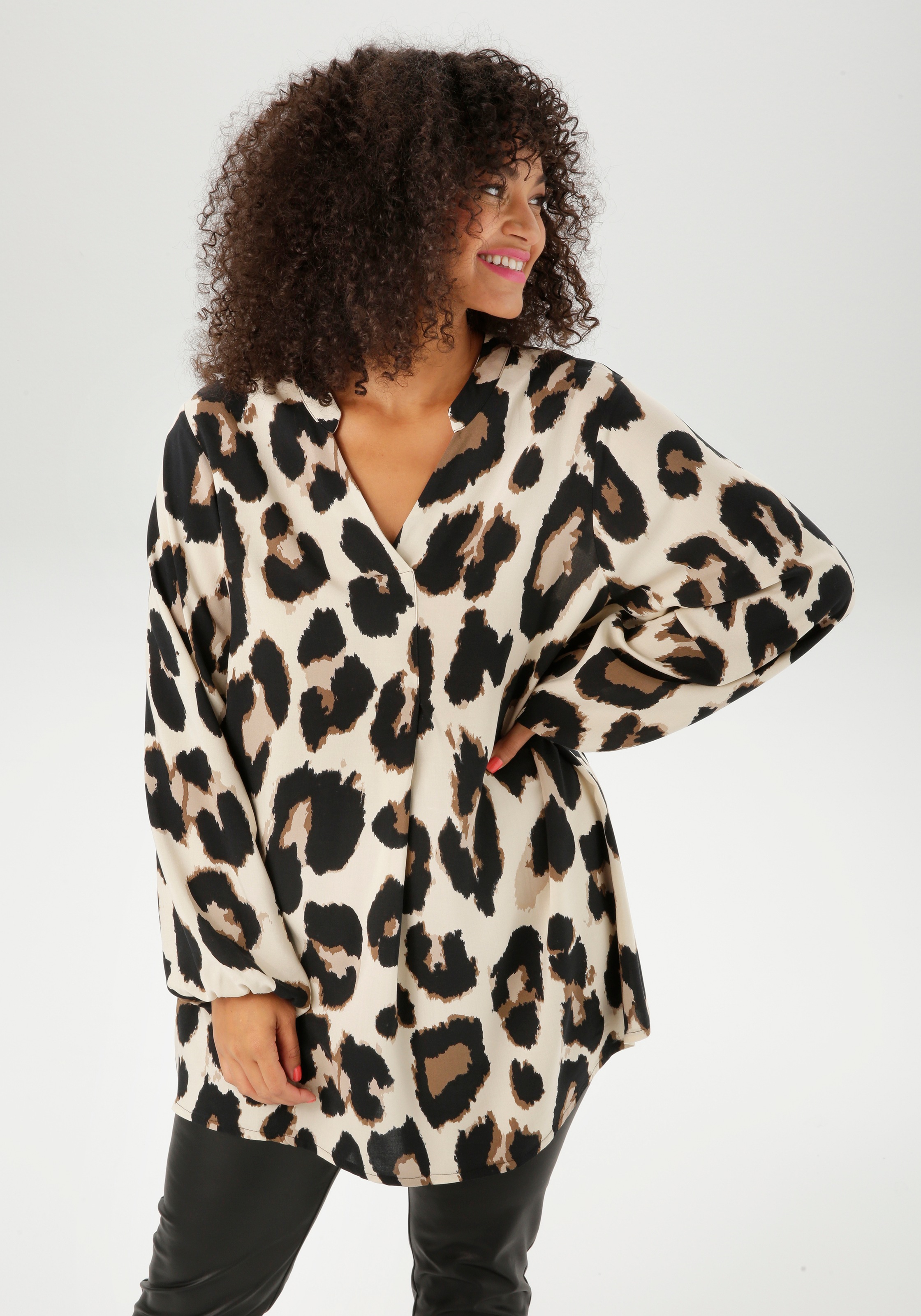 Image of Aniston PLUS Schlupfbluse mit trendigem Leoprint