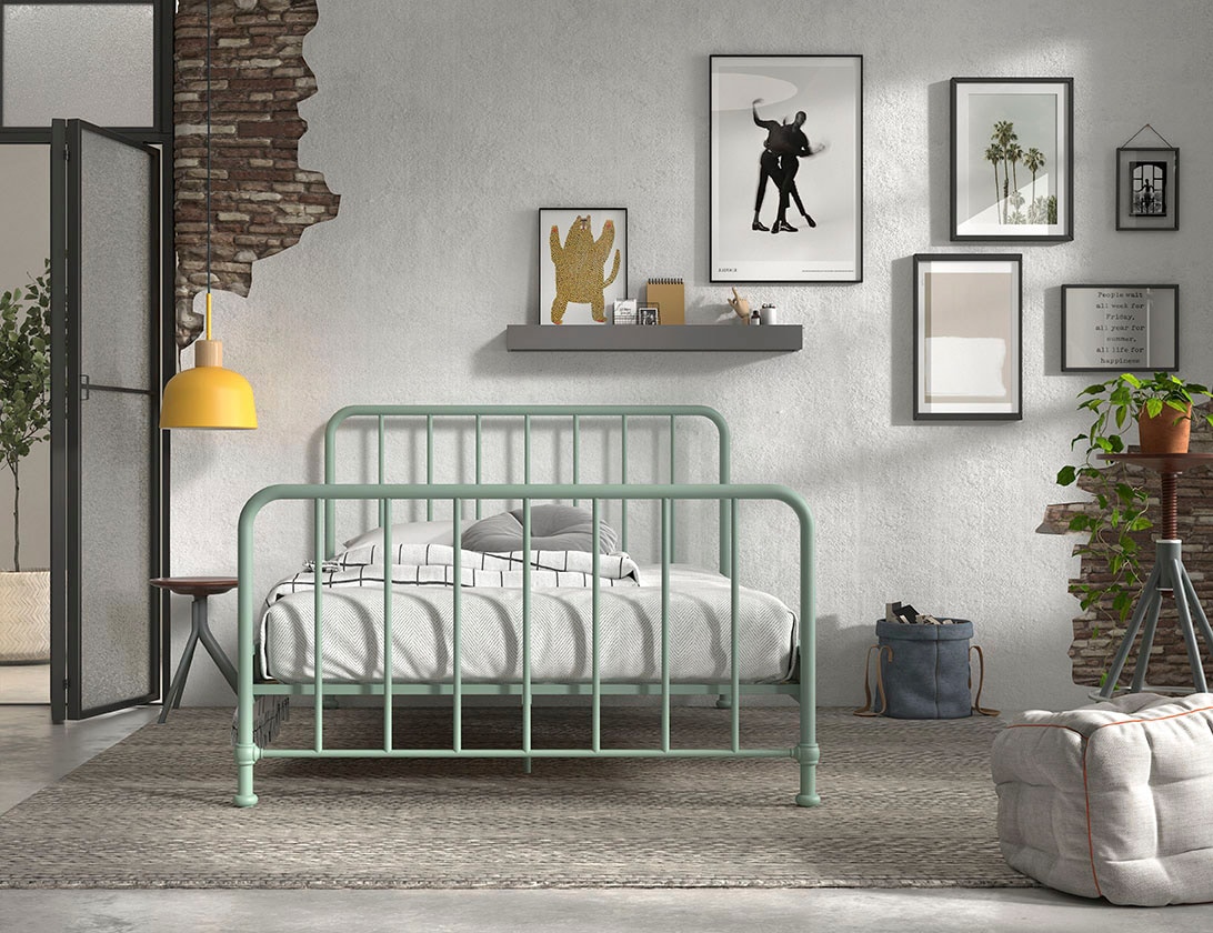 Vipack Lit en métal »Bronxx, standfest gebaut, gradlinige Optik in zeitlosem Design« incl. sommier à lattes, traverse centrale et repose-pieds sous la surface de couchage