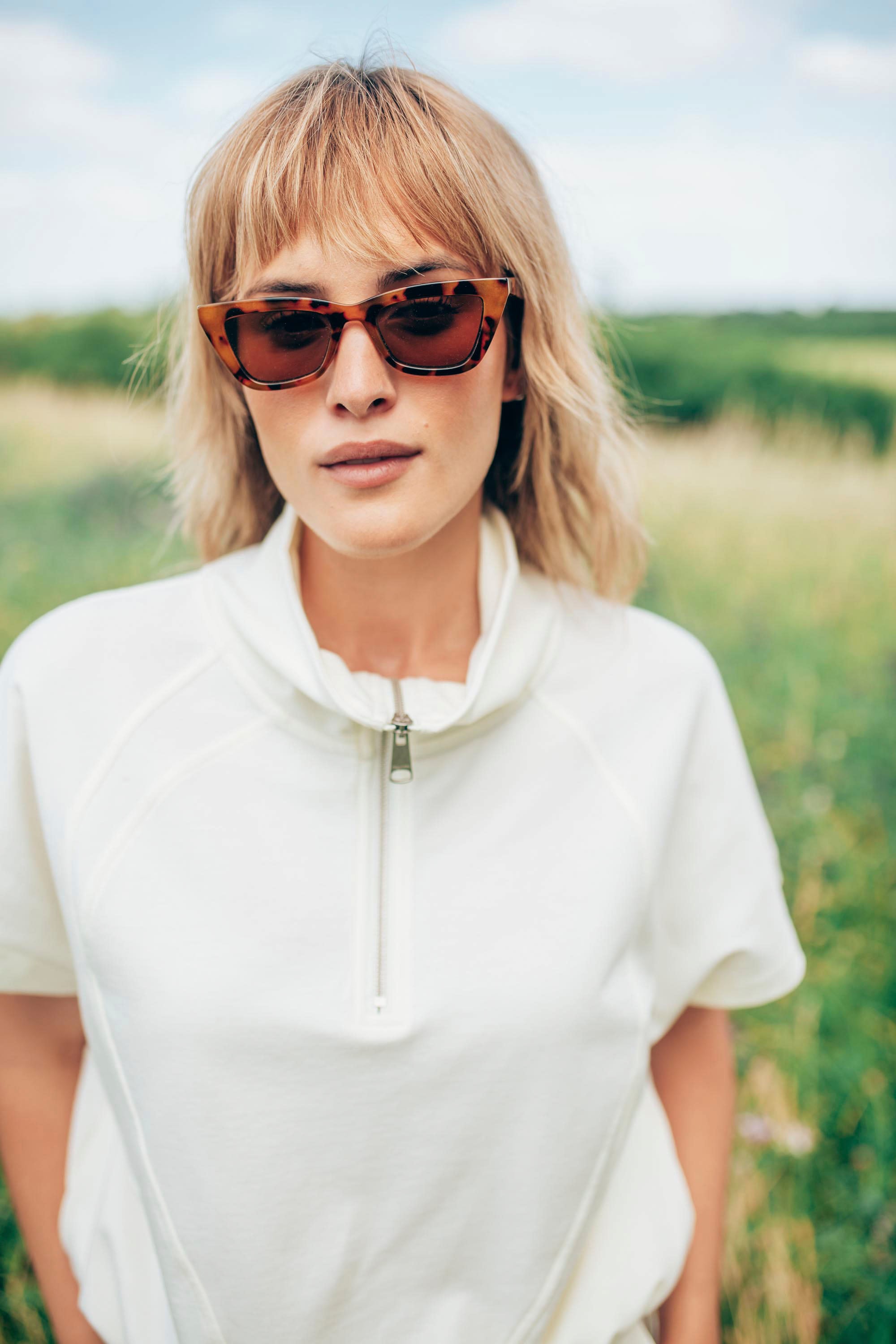 Ragwear Sweatshirt »IZZARA TOP«, mit überschnittenen Schultern und mit Reissverschluss im Troyer-Stil