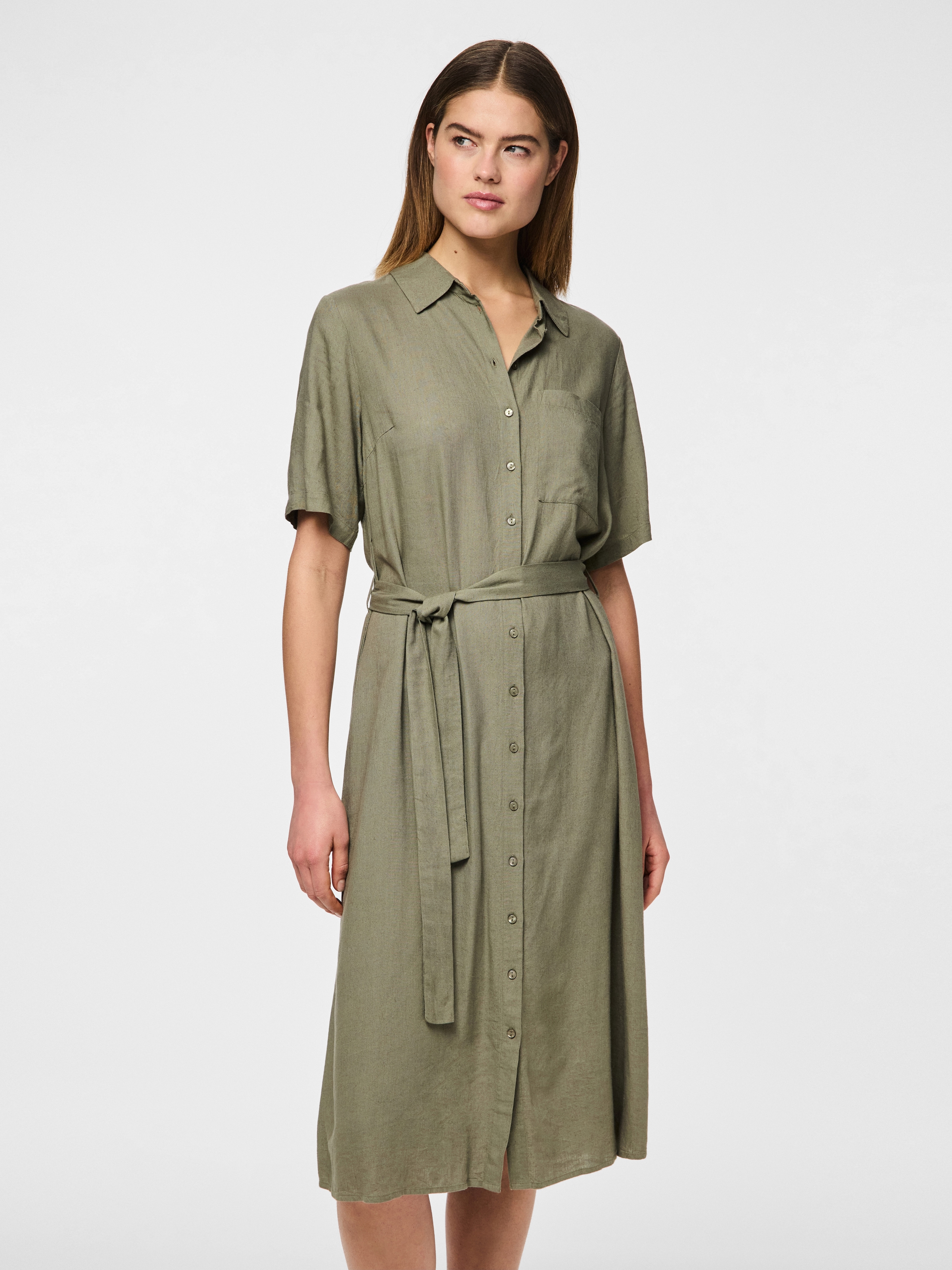 Image of pieces Hemdblusenkleid "PCPIA 2/4 MIDI SHIRT DRESS WVN NOOS" Brusttasche mit Bindegürtel