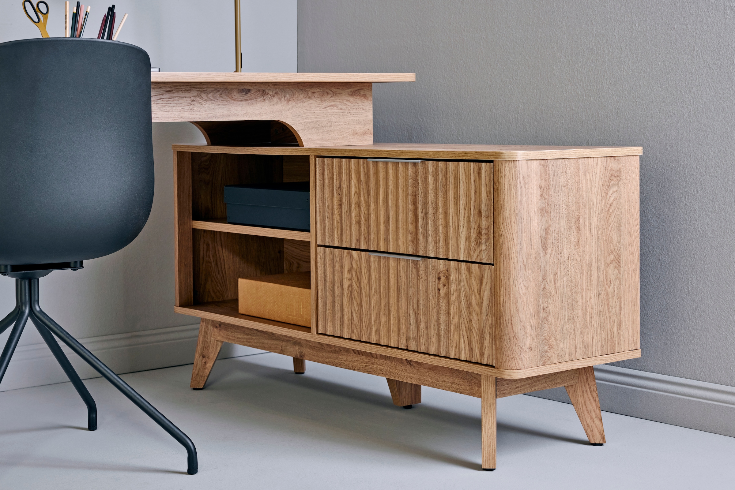 Jahnke Eckschreibtisch »WAVE C 150 E« 1 Stk. tlg. Eckschreibtisch, Fronten in Wellendesign, wechselseitig montierbar