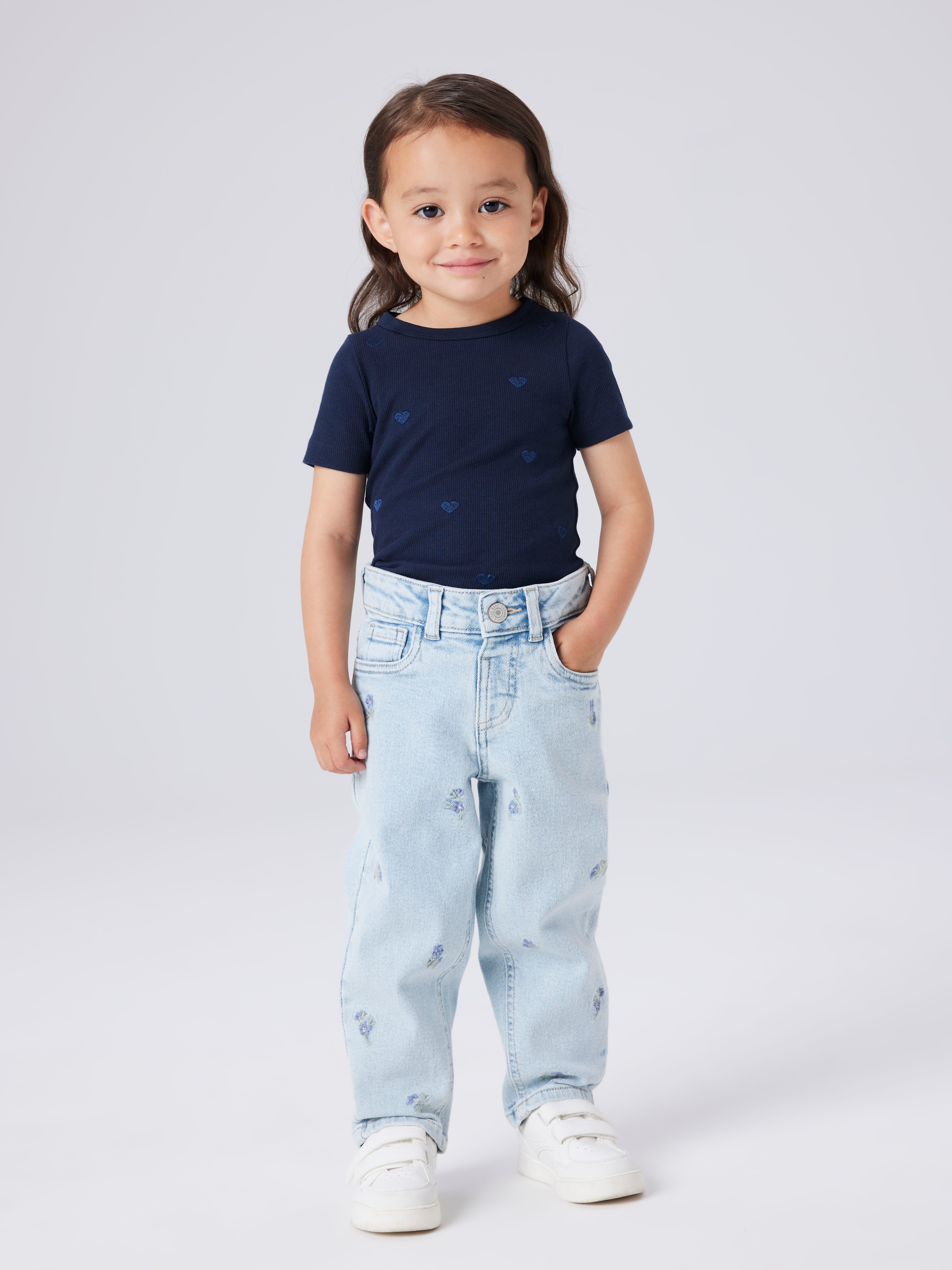 Name It Mom-Jeans »NMFBELLA MOM EMB JEANS 1224-FR NOOS«