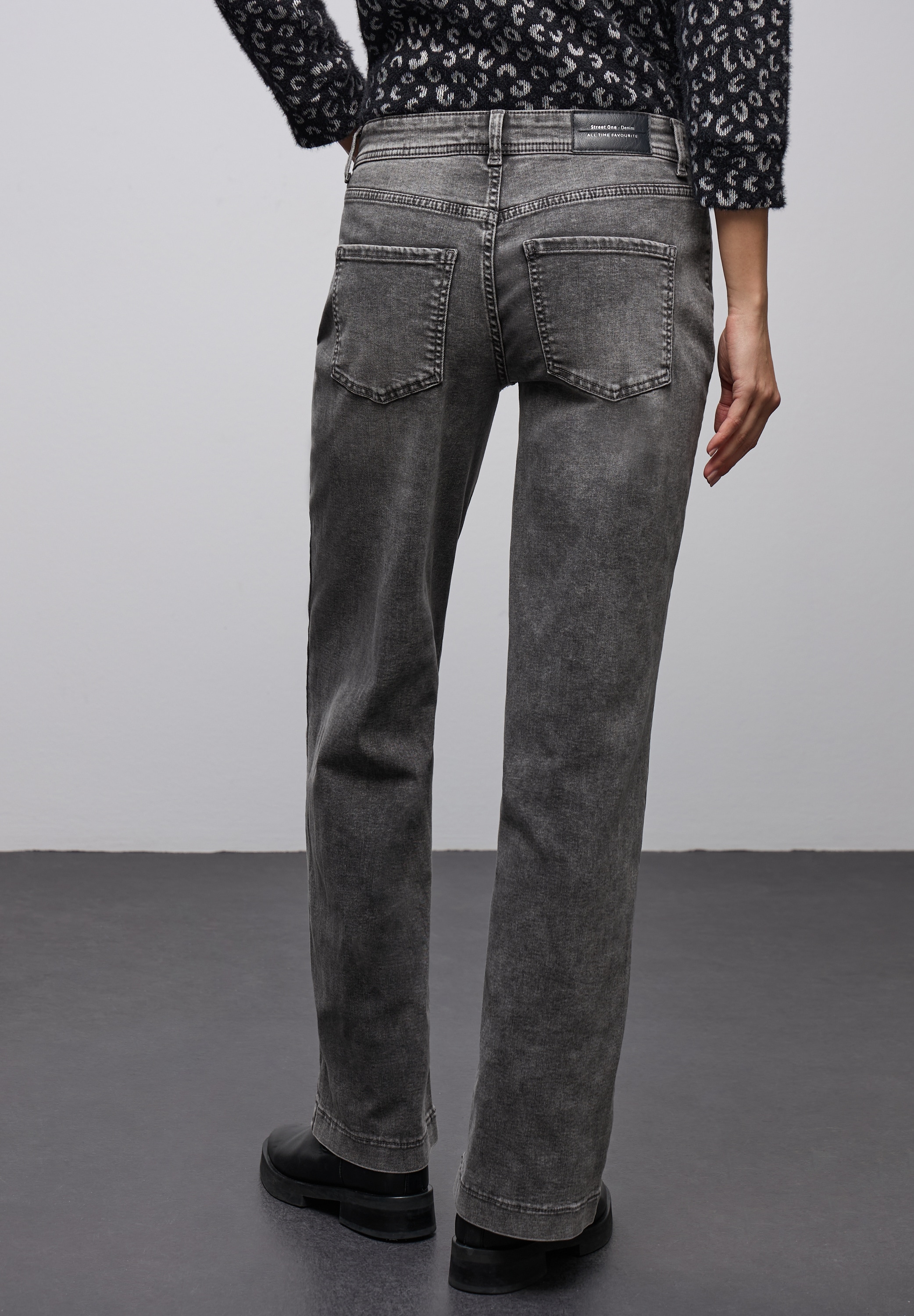 Image of STREET ONE Weite Jeans in 5-Pocket-Form