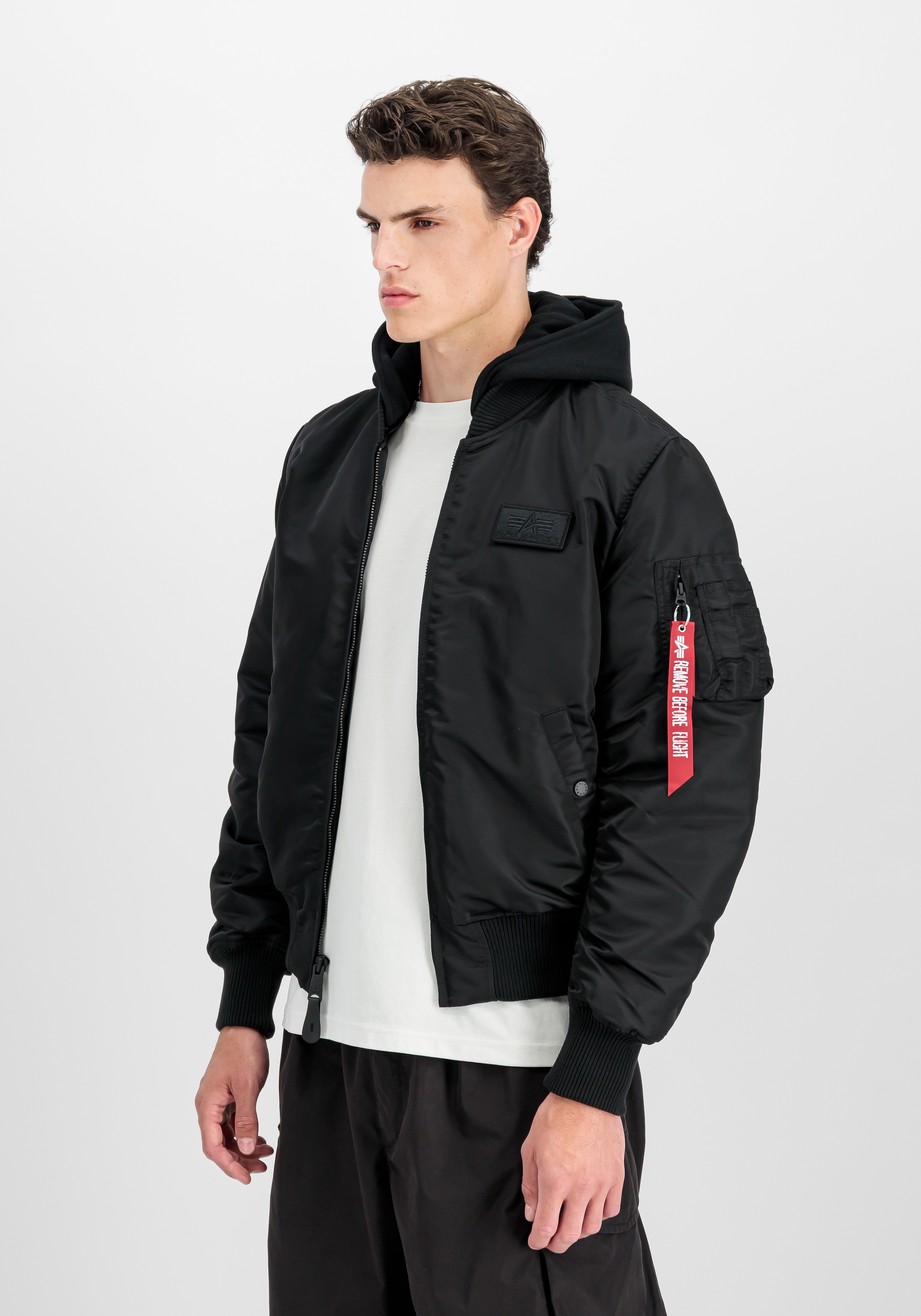 Image of Alpha Industries Bomberjacke "MA-1 ZH Back Print" mit Kapuze Kunstfaser, slim fit