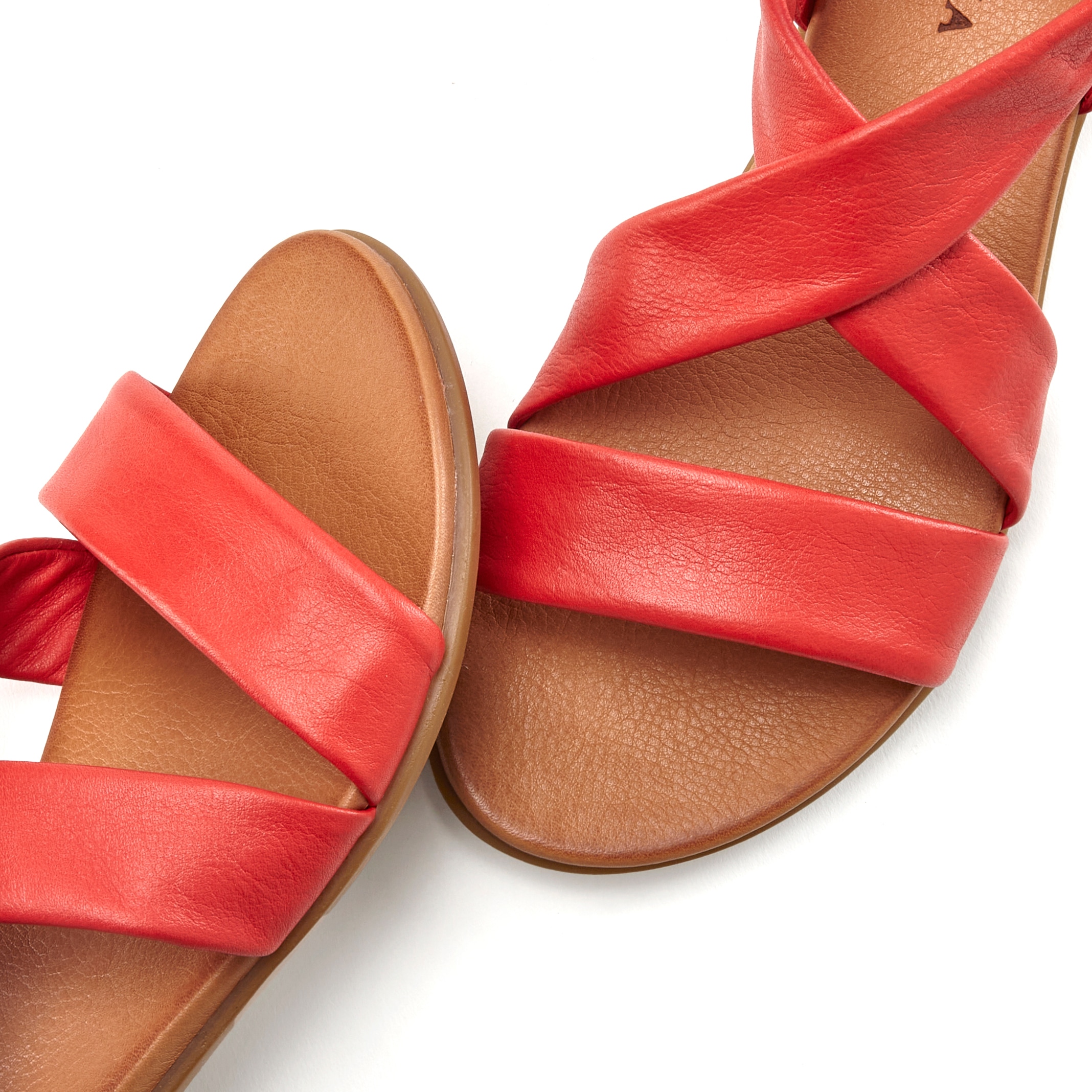 LASCANA Sandale, aus Leder mit raffinierten Riemchen, Sandalette, Sommerschuh