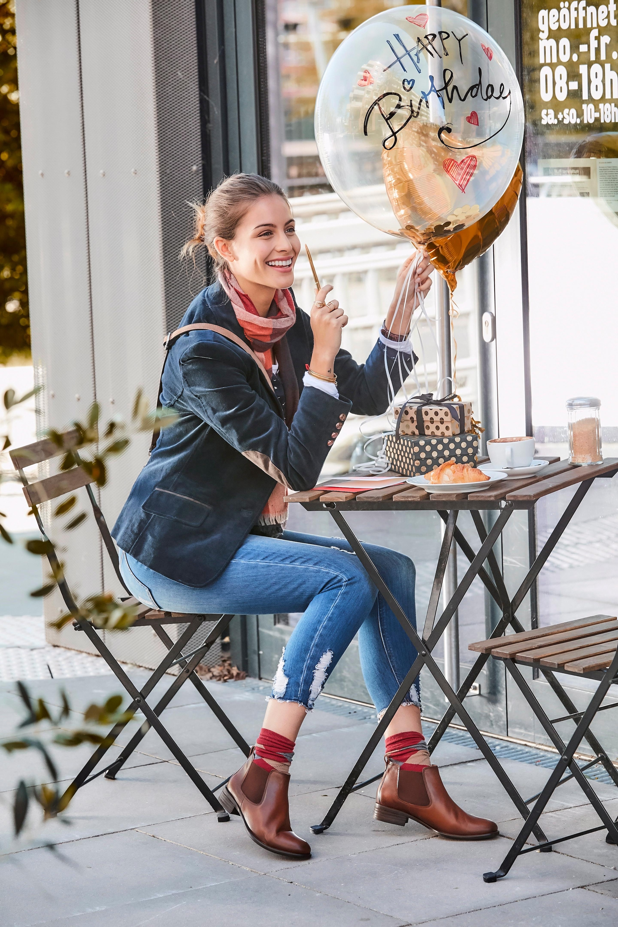 Aniston CASUAL Jackenblazer, mit Stoff-Einfassungen und Ärmelpatches