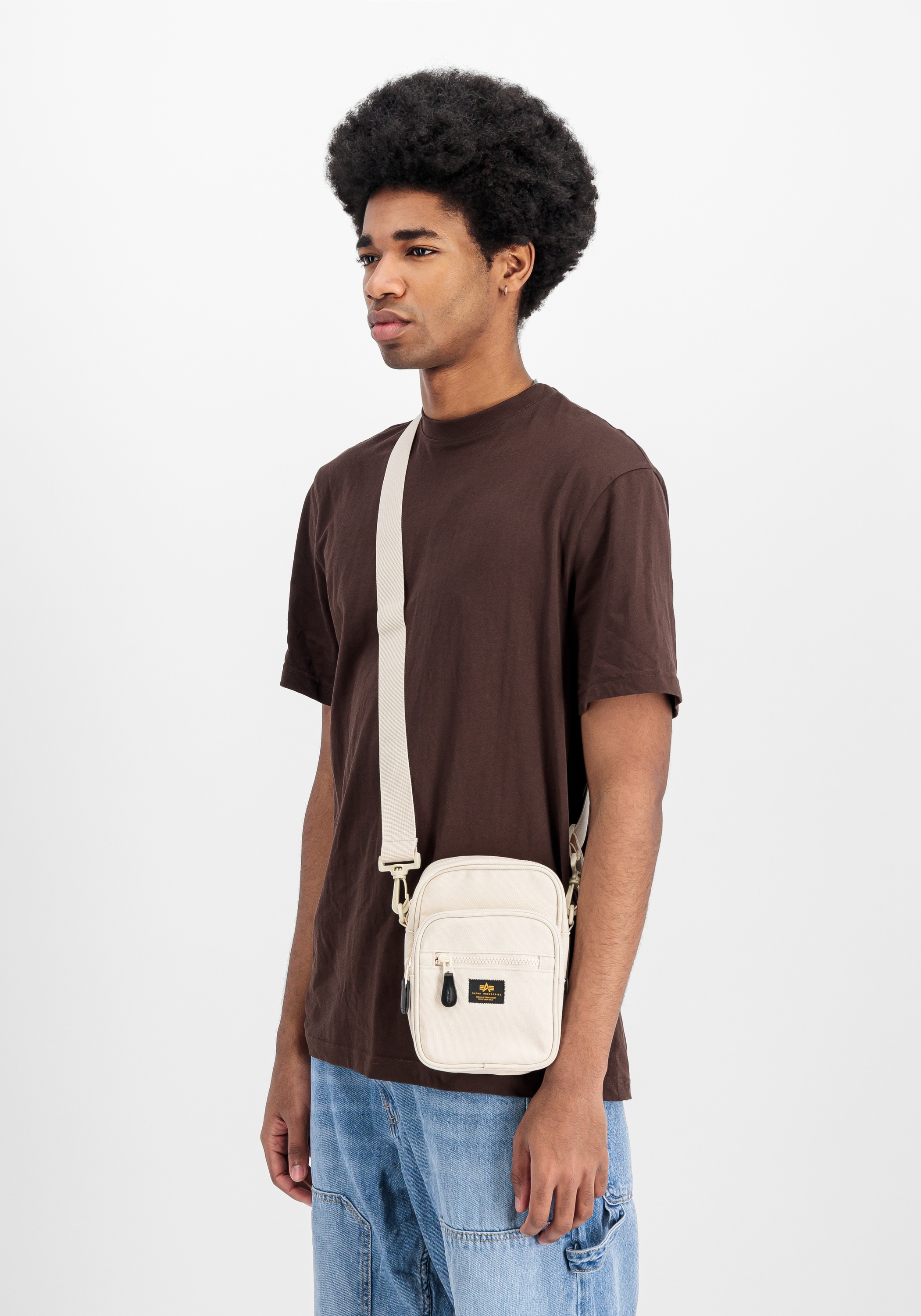 Image of Alpha Industries Umhängetasche "Label Messenger Bag S"