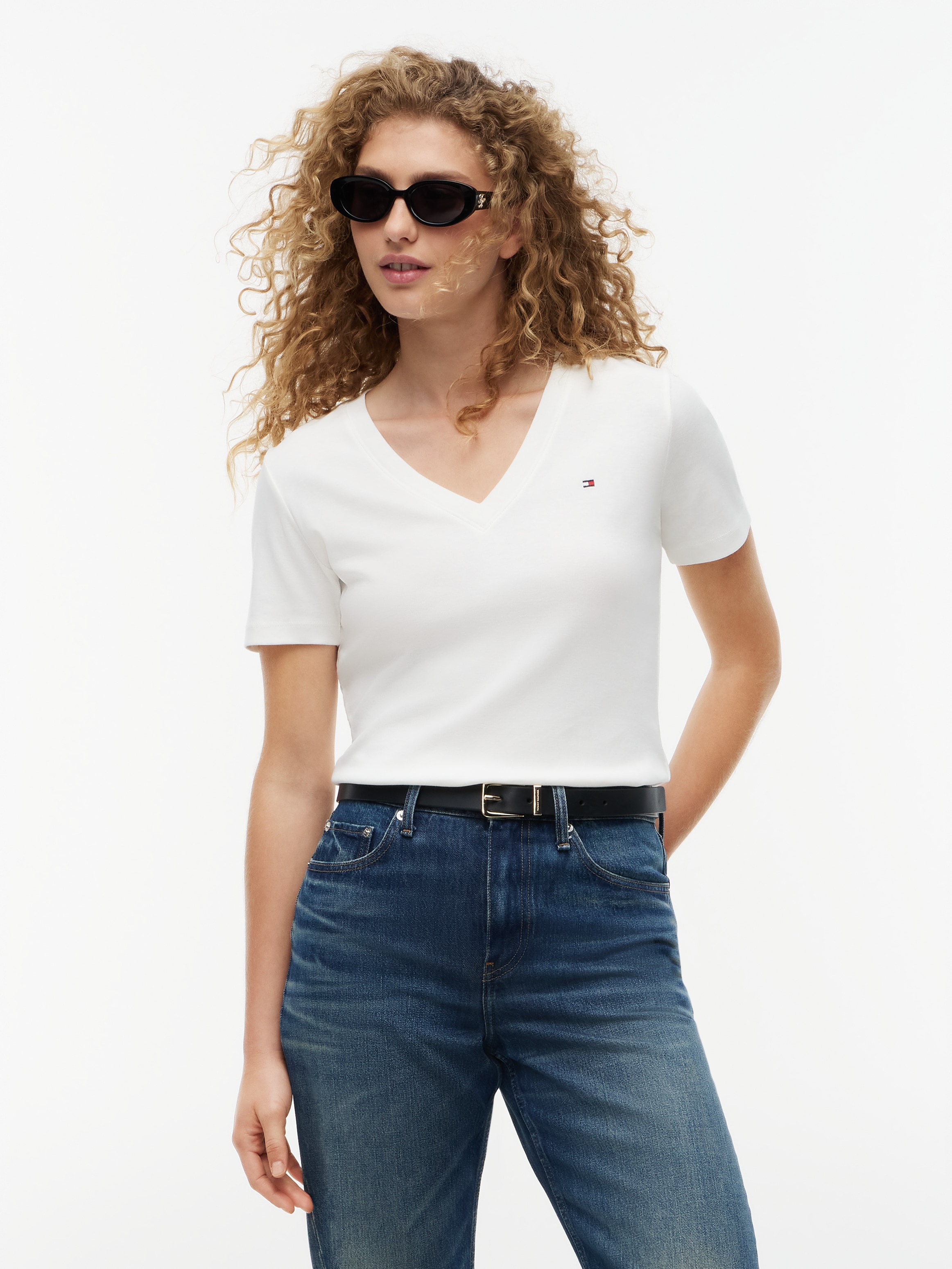 Image of Tommy Hilfiger "CODY V-NECK SHORT SLEEVE" mit V-Ausschnitt, Baumwolle, Slim Fit