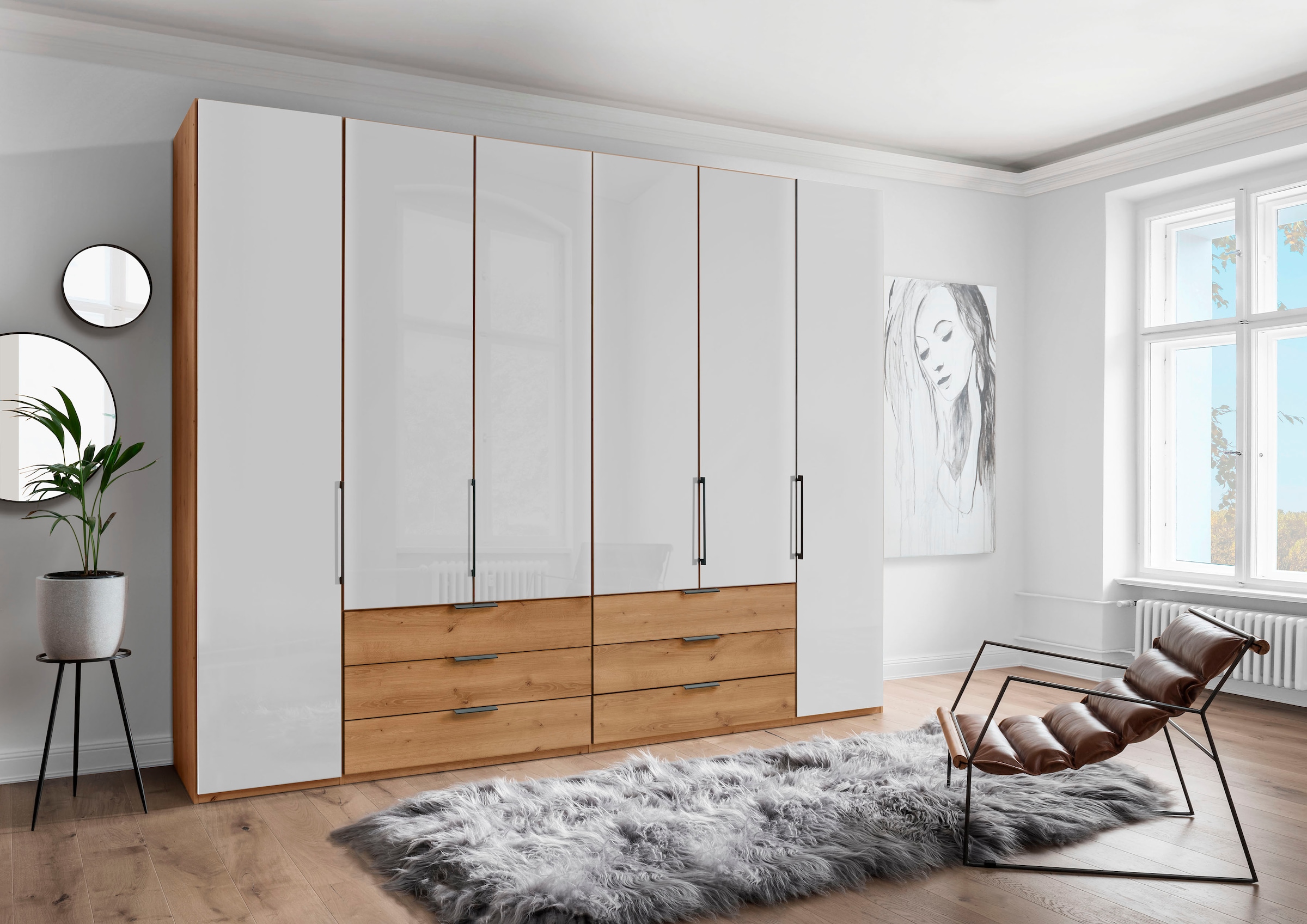 Image of WIEMANN Kleiderschrank "Monaco" mit Teil-Glasfront sowie hochwertige Beschläge inkl. Dämpfung