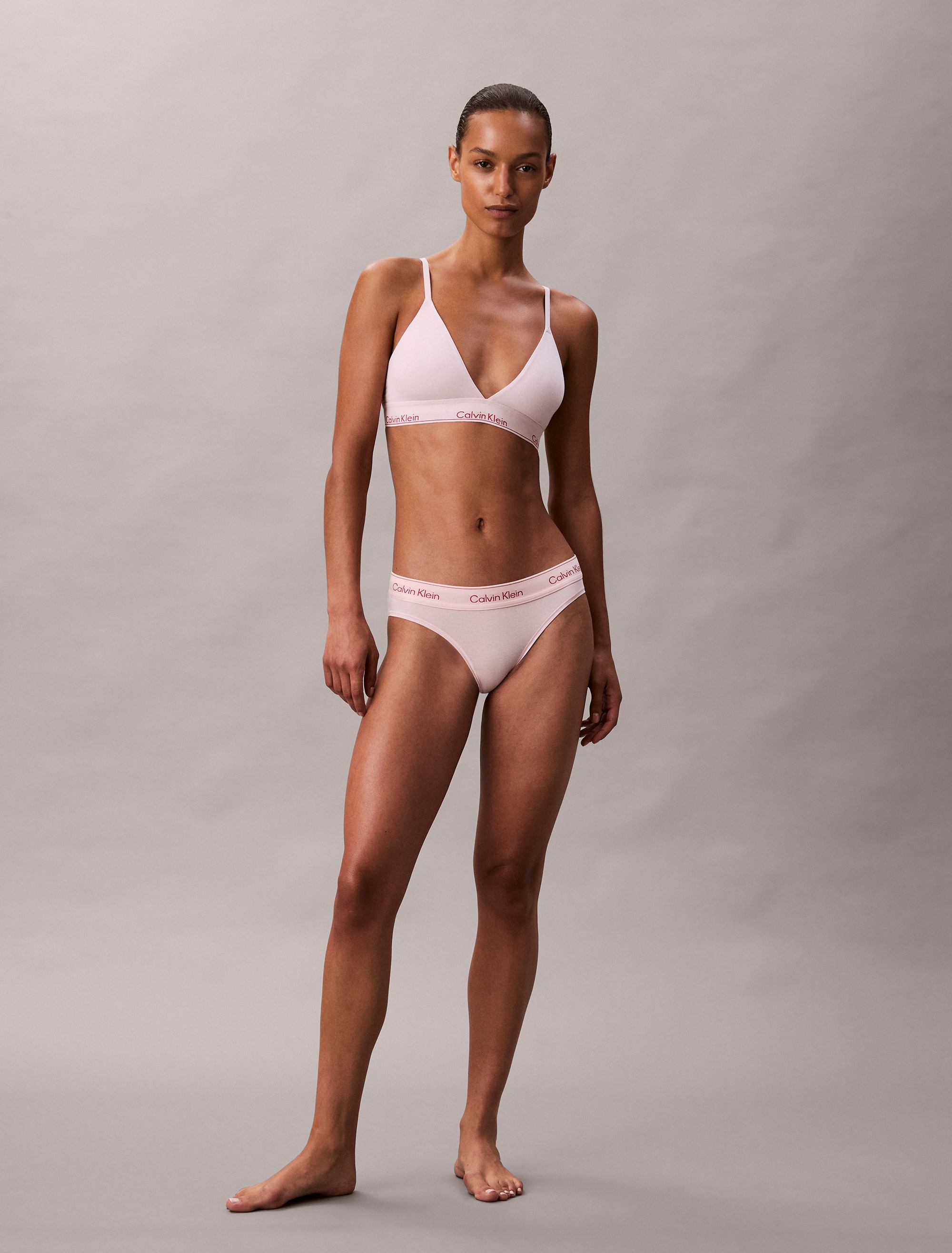 Calvin Klein Underwear Soutien-gorge triangle »LIGHTLY LINED TRIANGLE« Mit elastischem Saum