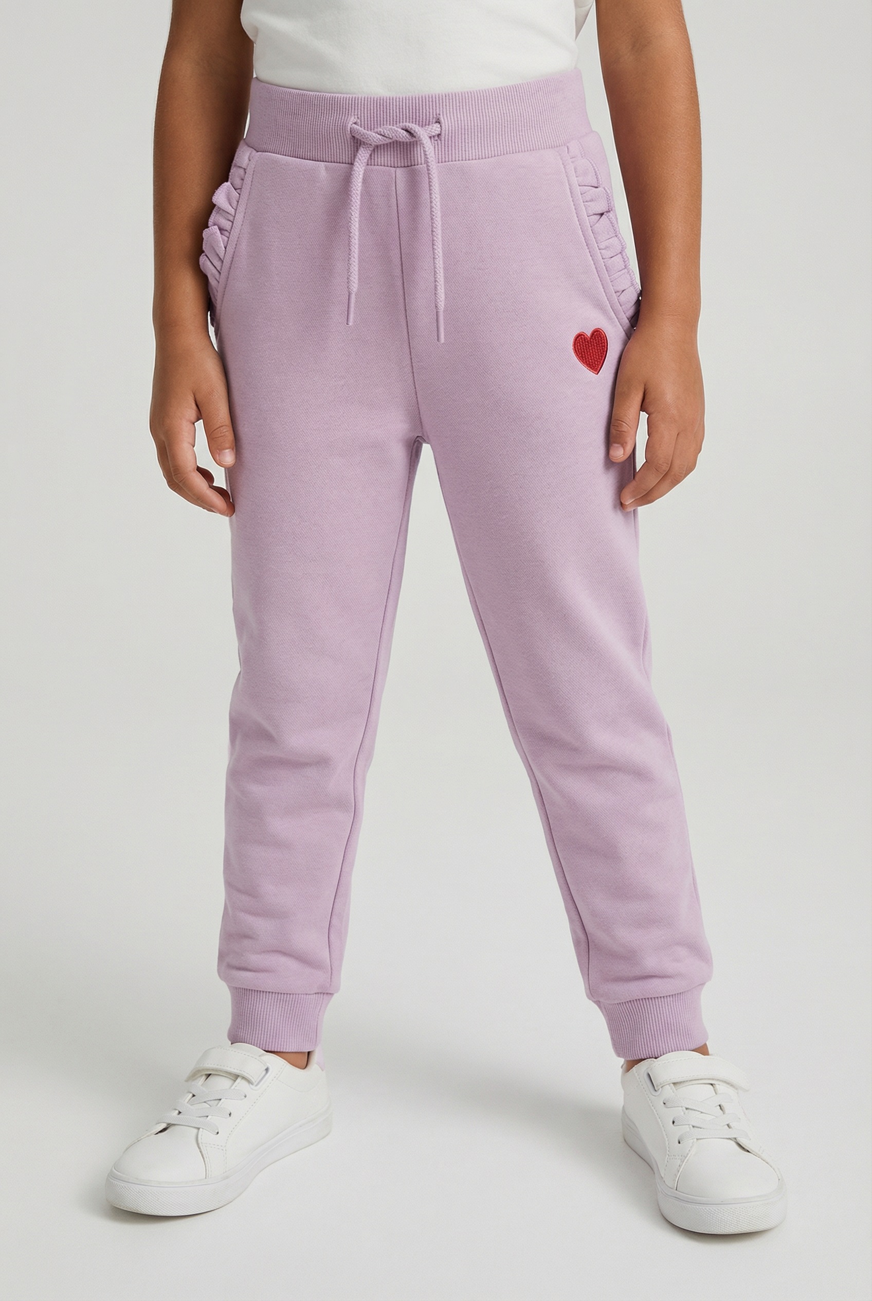 Image of Name It Sweathose "NMFVIMA SWE PANT BRU NOOS" mit süssem Rüschendetail