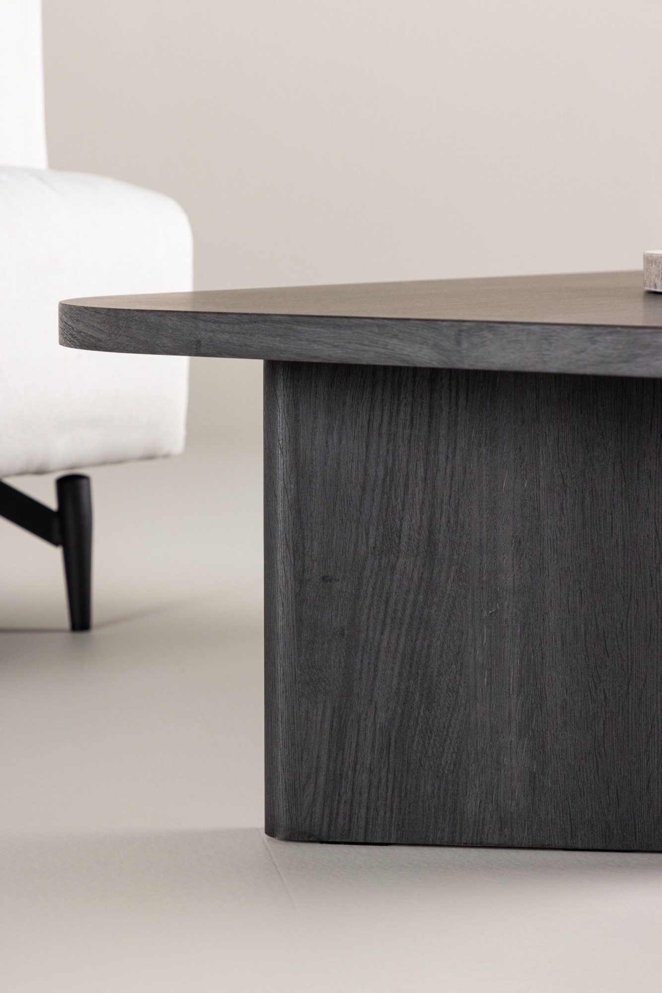 Venture Home Couchtisch Sofatisch, MDF, oval, flach, grosszügig, modern