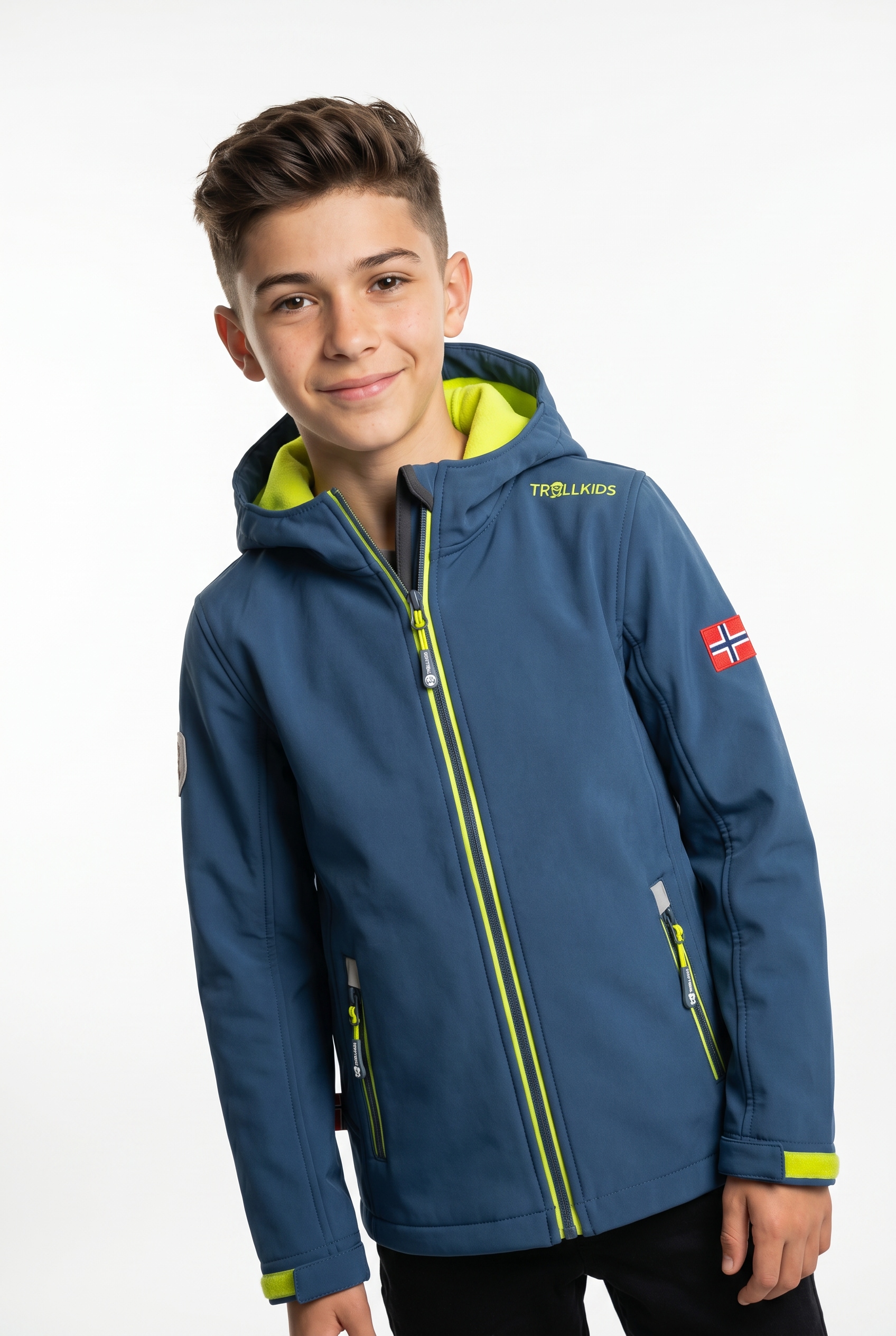 TROLLKIDS Softshelljacke »Kids Trollfjord Jacket« Langarm-Design, mit Reissverschluss, wärmeisolierend