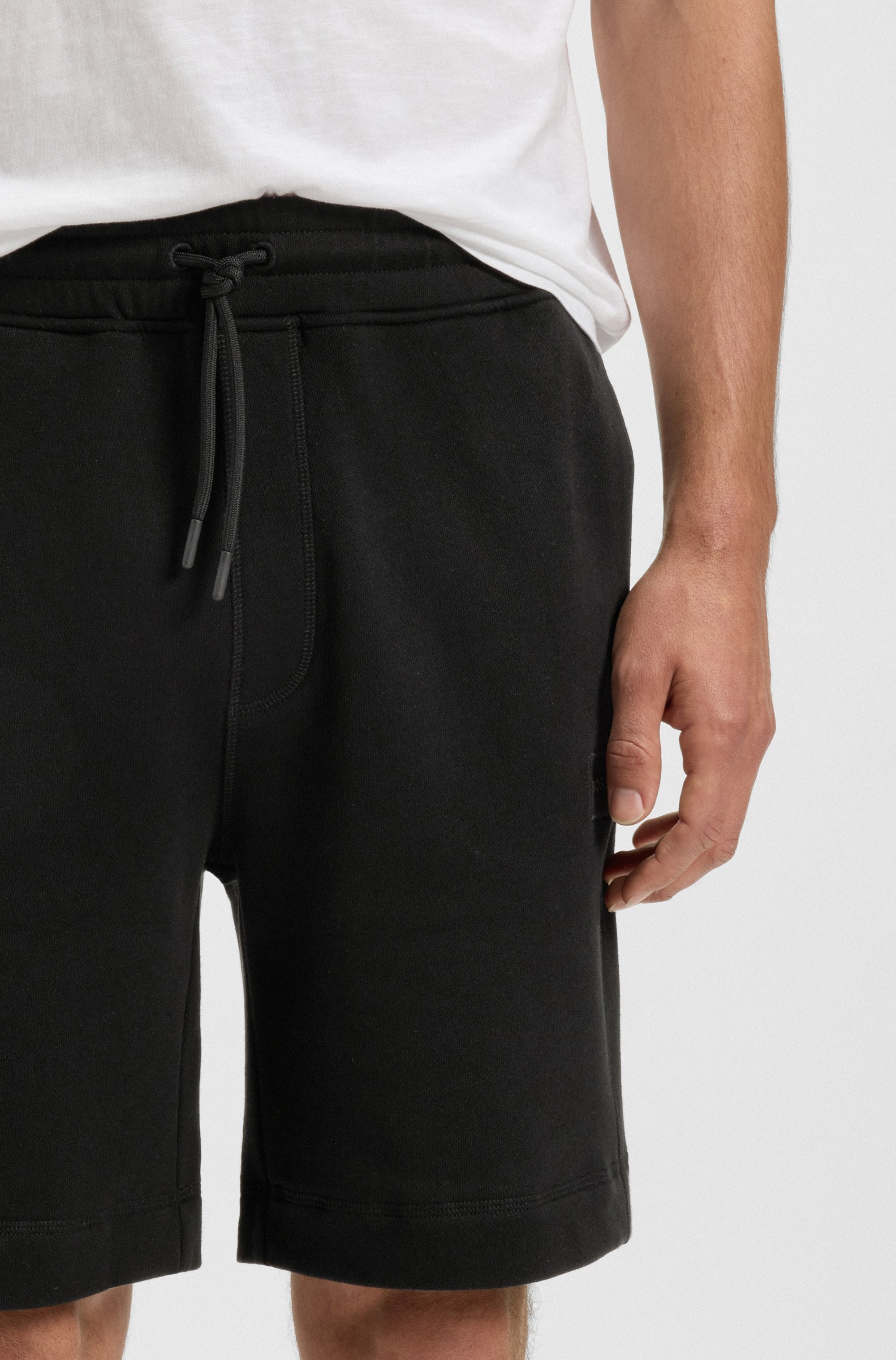 BOSS ORANGE Sweatshorts »Sewalk«  mit BOSS Markenlabel
