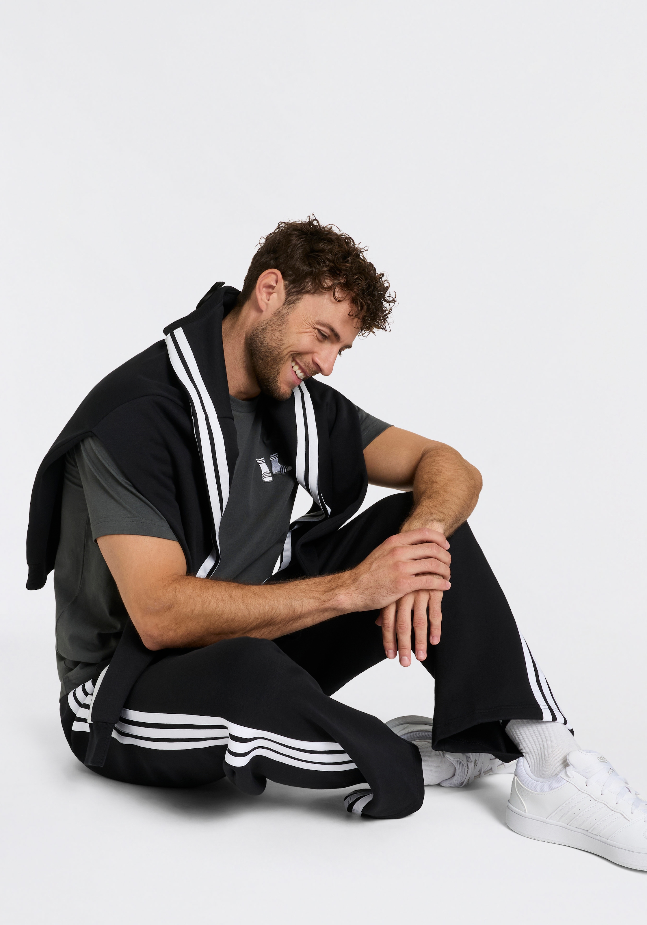 adidas Sportswear Sweat-shirt »M 3S FL SWT«
