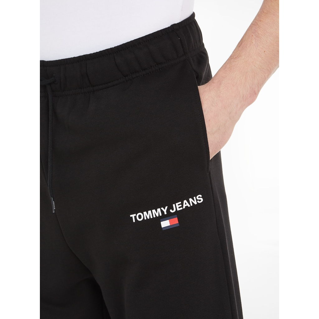 Tommy Jeans Sweathose »TJM REG ENTRY GRAPHIC JOGGER«