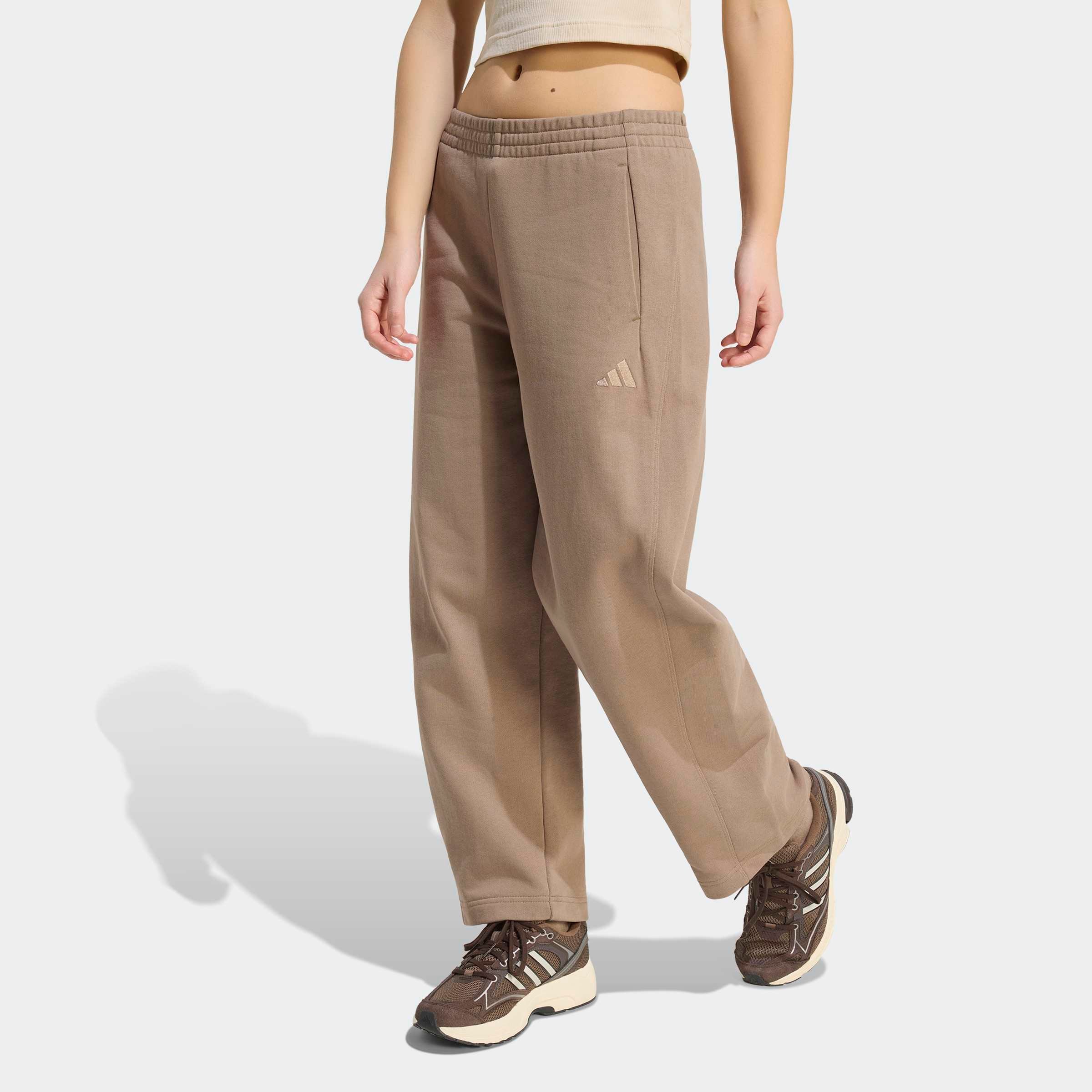 Image of adidas Sportswear Sporthose "ADIDAS KIT, KLEINES LOGO, BARREL-DESIGN" Barrel-Optik, schwere Premium-Qualität, robuste Stoffstruktur