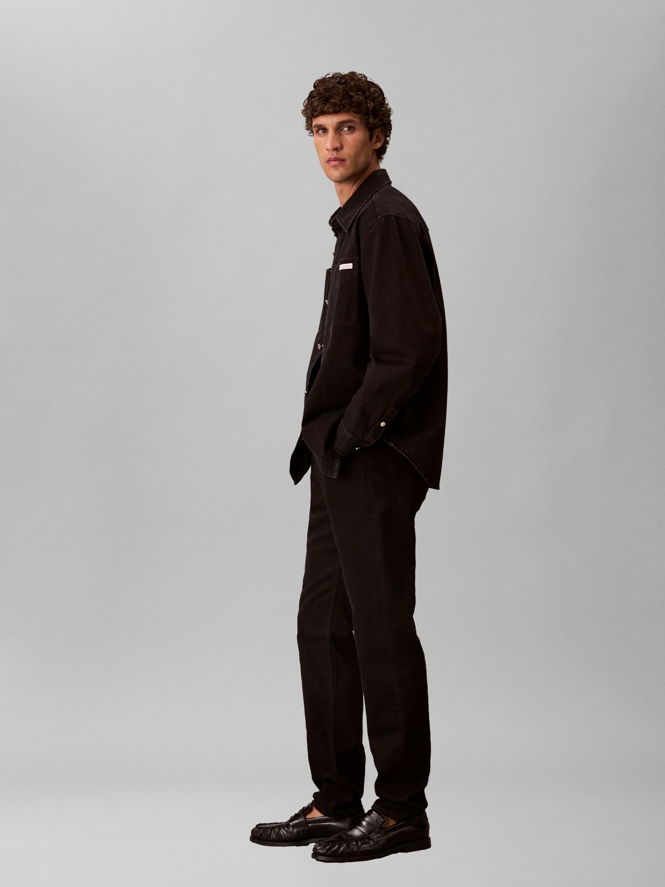 Calvin Klein »SLIM TAPER« mit Markenlabel