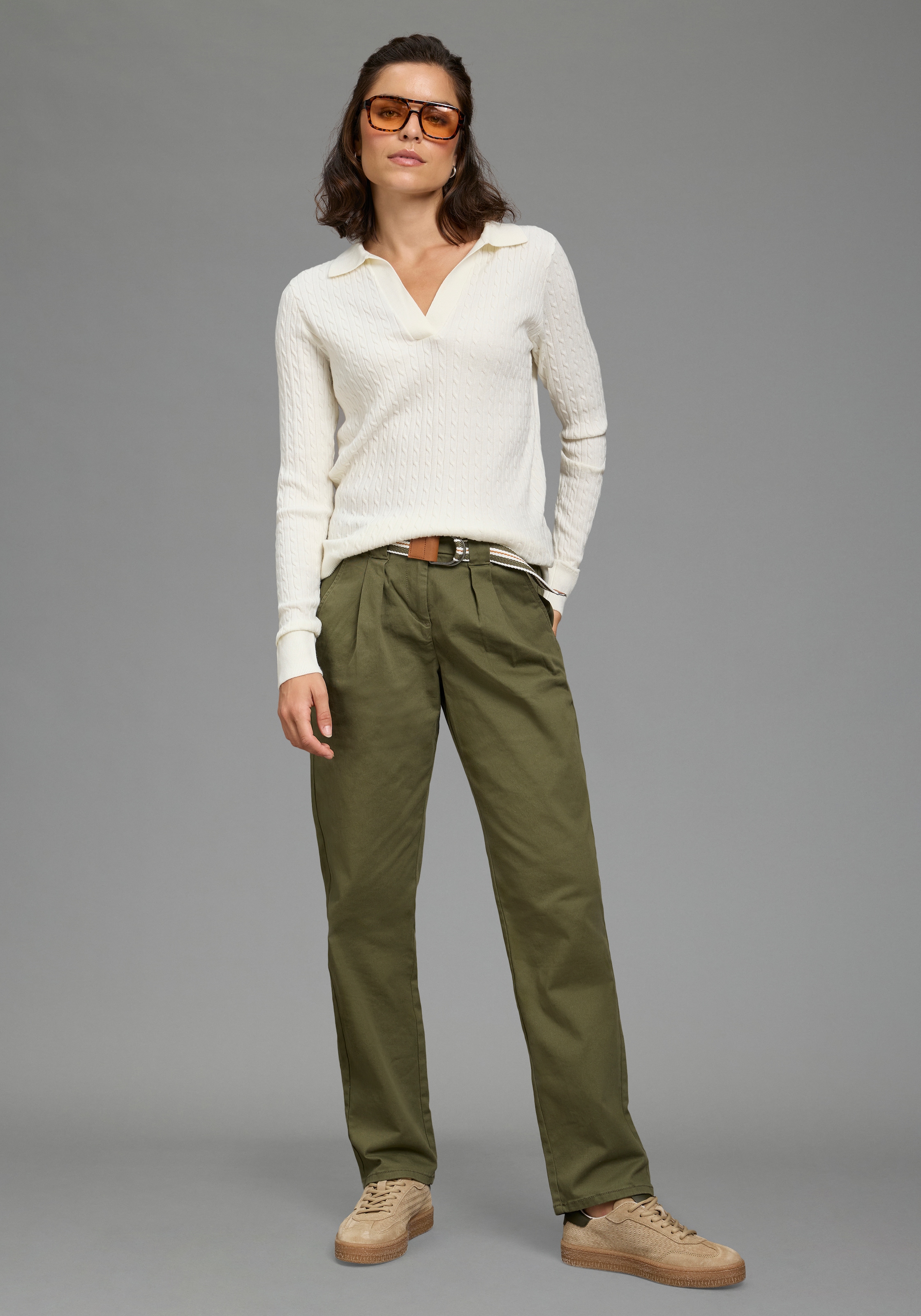 Laura Scott Chinos  coupe droite en confort fit, matière élastique