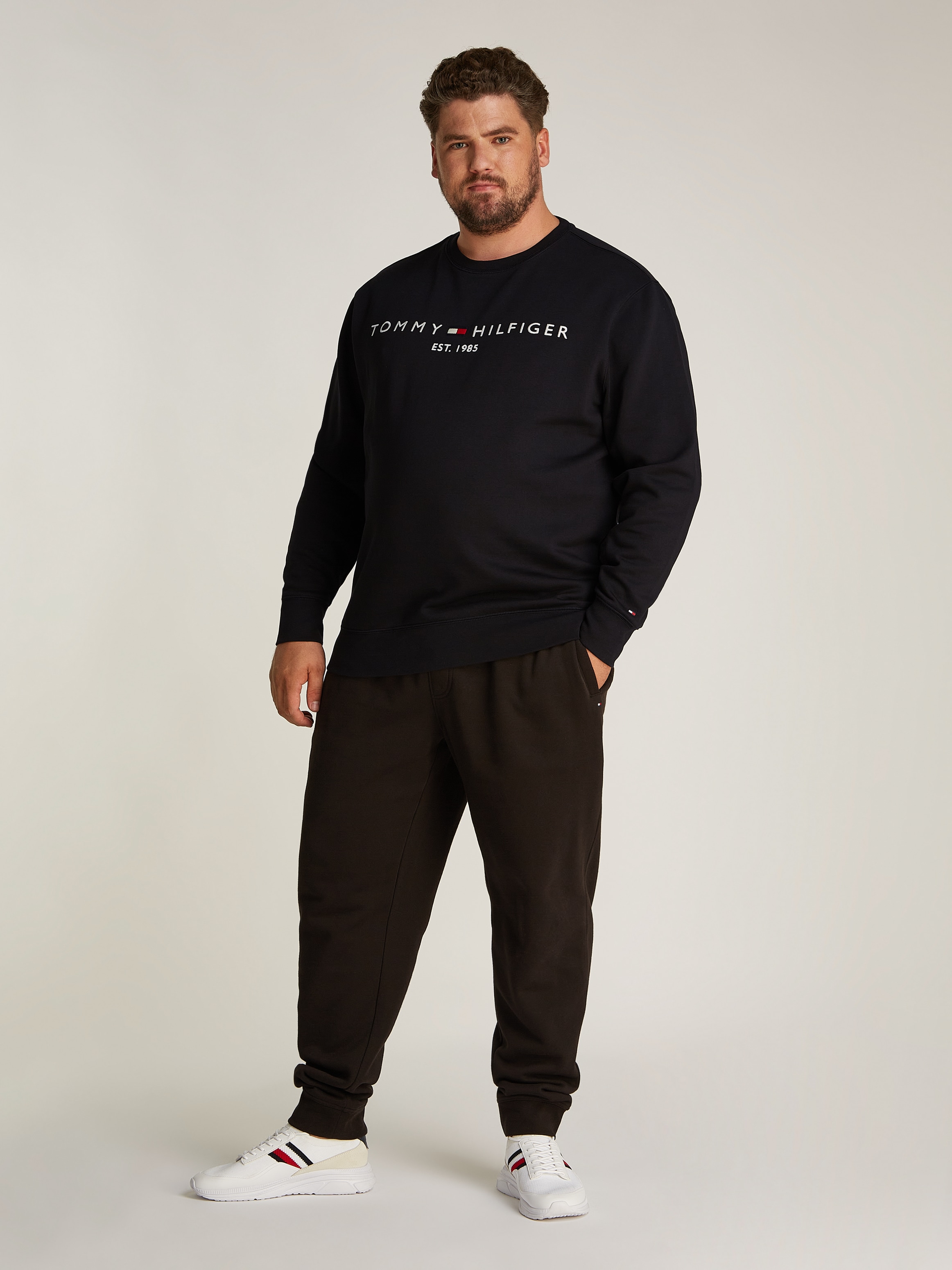Tommy Hilfiger Big & Tall Sweatshirt »BT-TOMMY LOGO SWEATSHIRT-B«, in Grossen Grössen, mit Logodruck