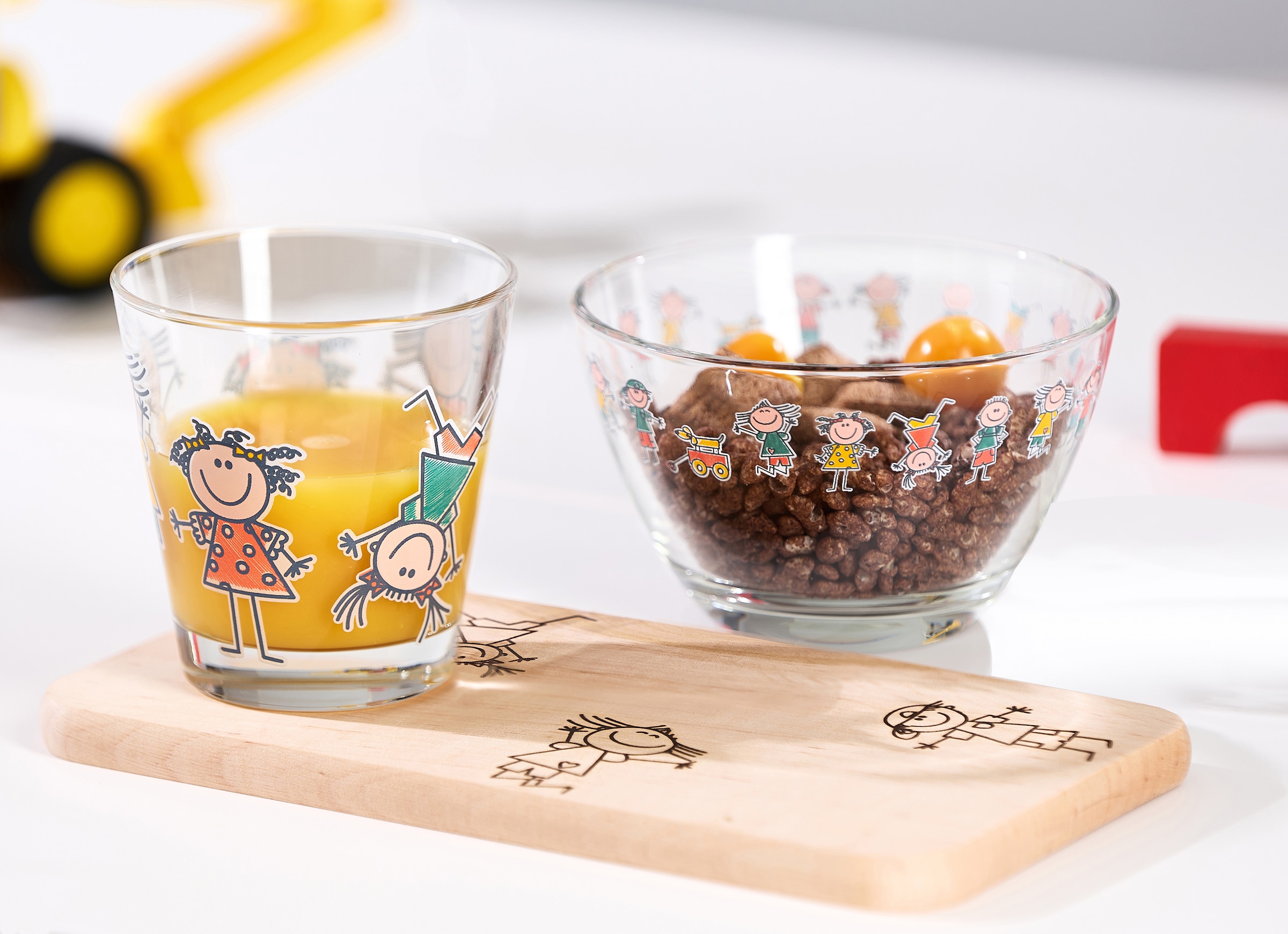 Ritzenhoff & Breker Kindergeschirr-Set »Best Friends«, (Set, 3 tlg., 1 Frühstücksbrett (22x12 cm), 1 Trinkglas (250 m), 1 Schale (Ø 12 cm), 3 Teile, für 1 Person