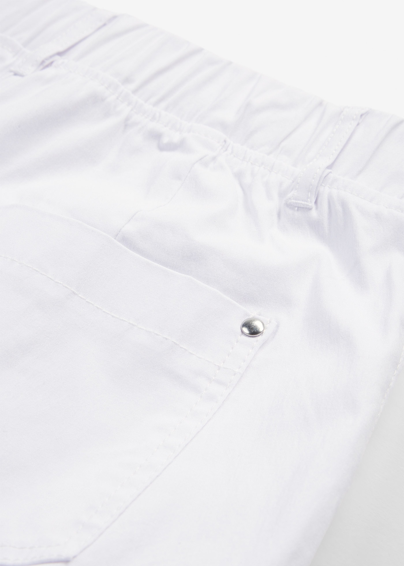 bonprix Caprihose  aus überwiegend Viskose, mit Elasthan-Anteil, figurnahe Passform